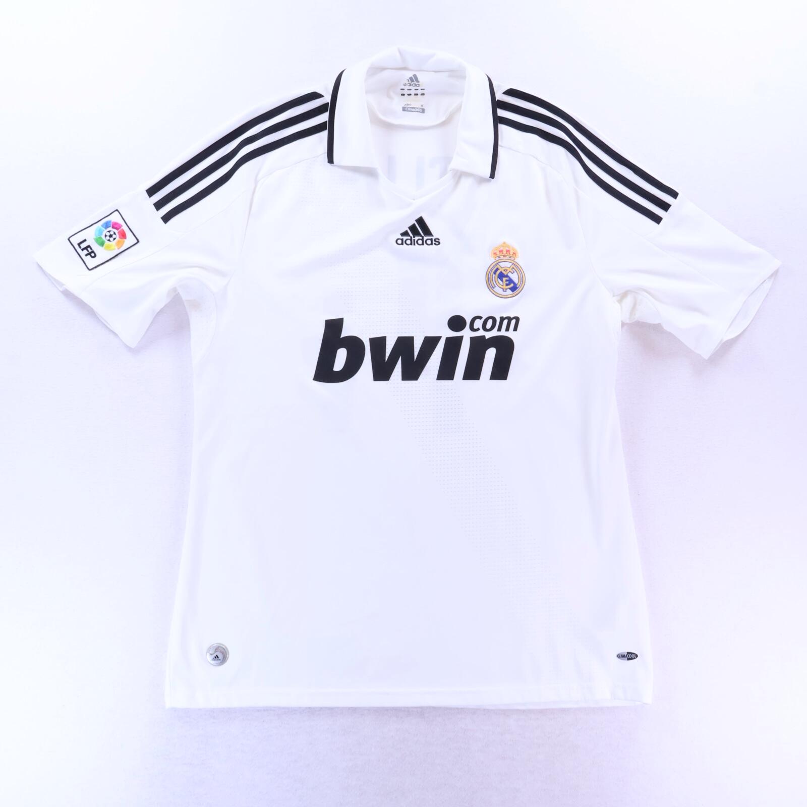 Real Madrid Guti.Haz #14 2008/09 Home Shirt - L
