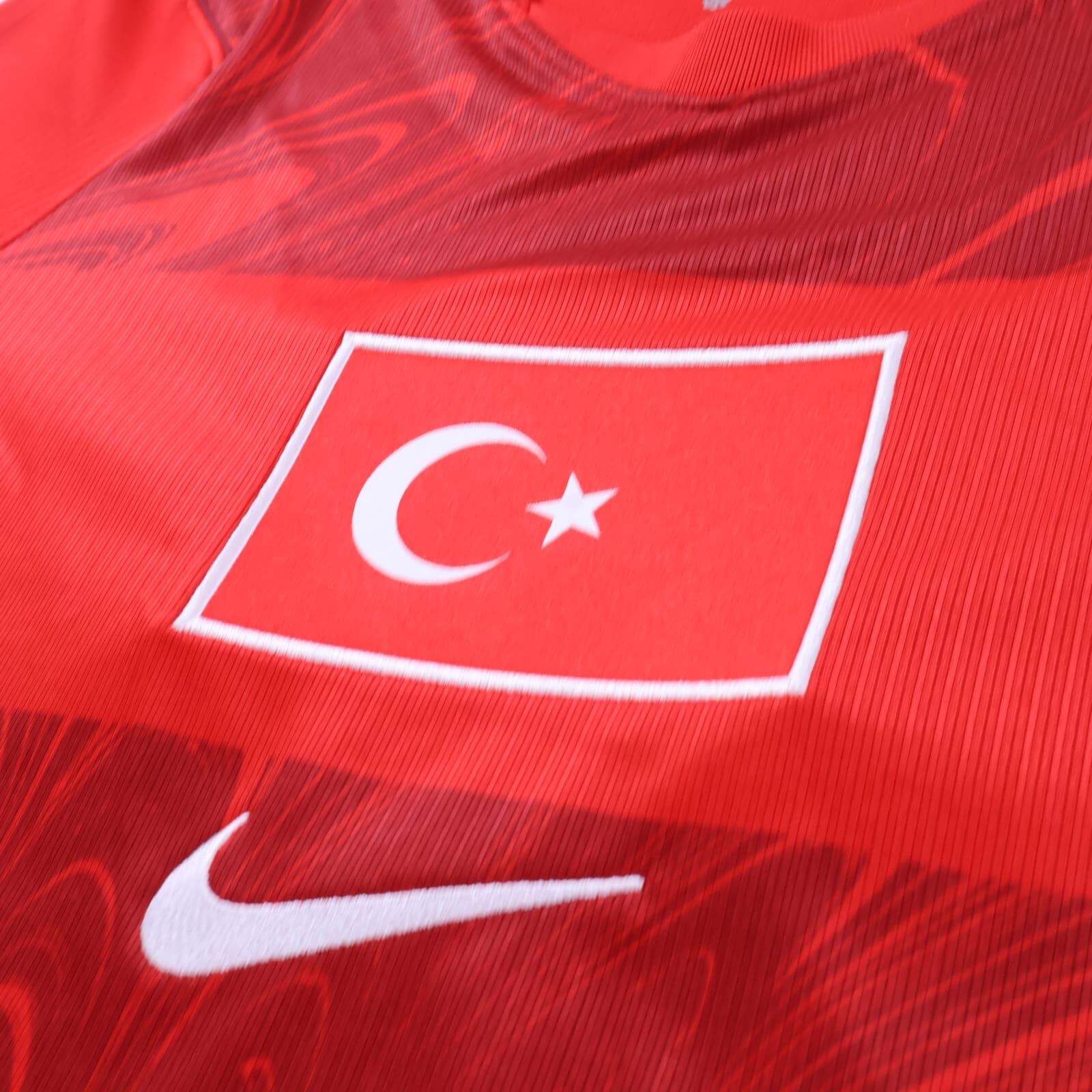 Turkey 2026 Home Shirt - M