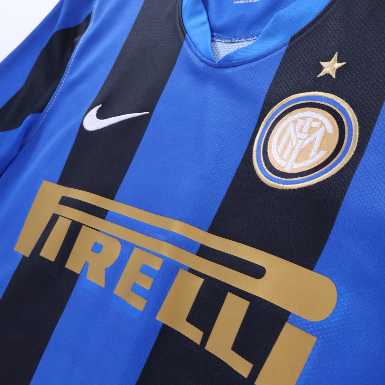 Inter Milan Ibrahimović #8 2008/09 Home Shirt - M