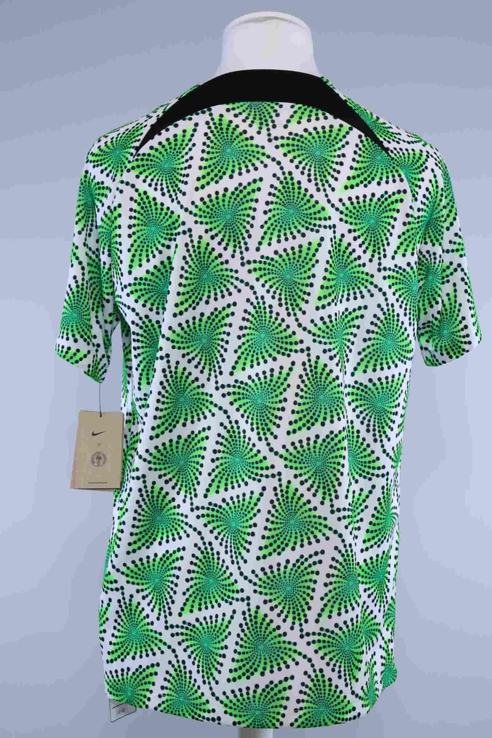 Nigeria 2022/23 Prematch Shirt - L Authenic Original Football Shirt