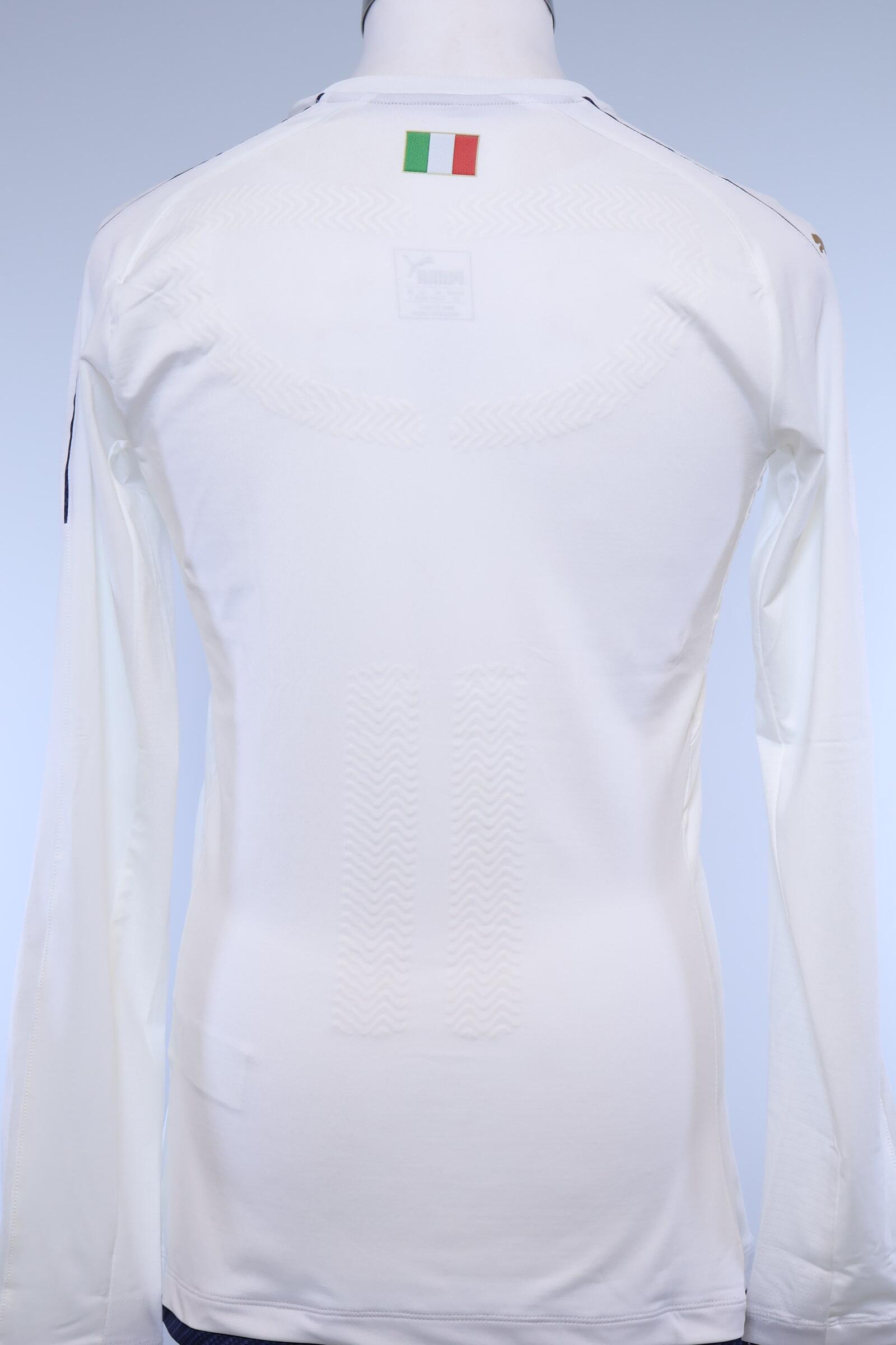 Italy 2016/17 Away Shirt - L Authenic Original Football Shirt