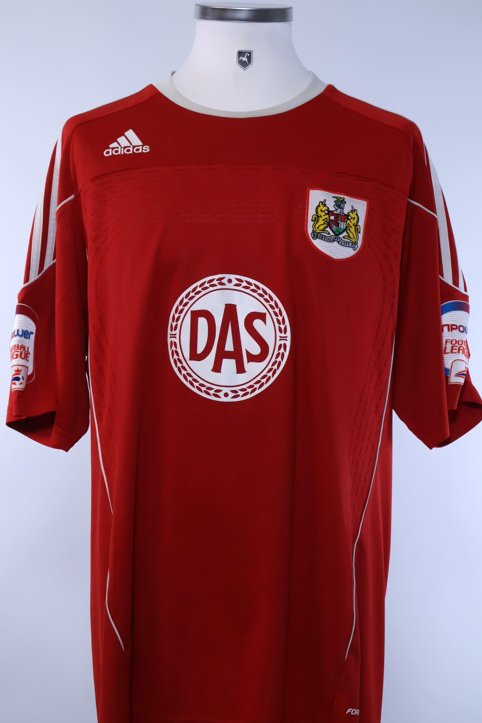 Bristol City F.C 2010/11 Home Shirt - XXLAuthentic Original Football Shirt