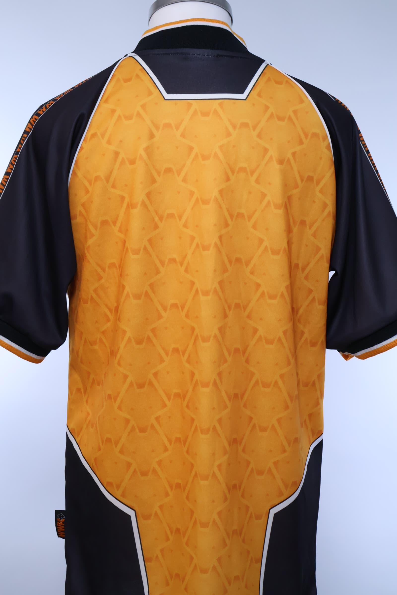 Wolverhampton Wanderes F.C 1996/98 Home Shirt - S Authenic Original Football Shirt