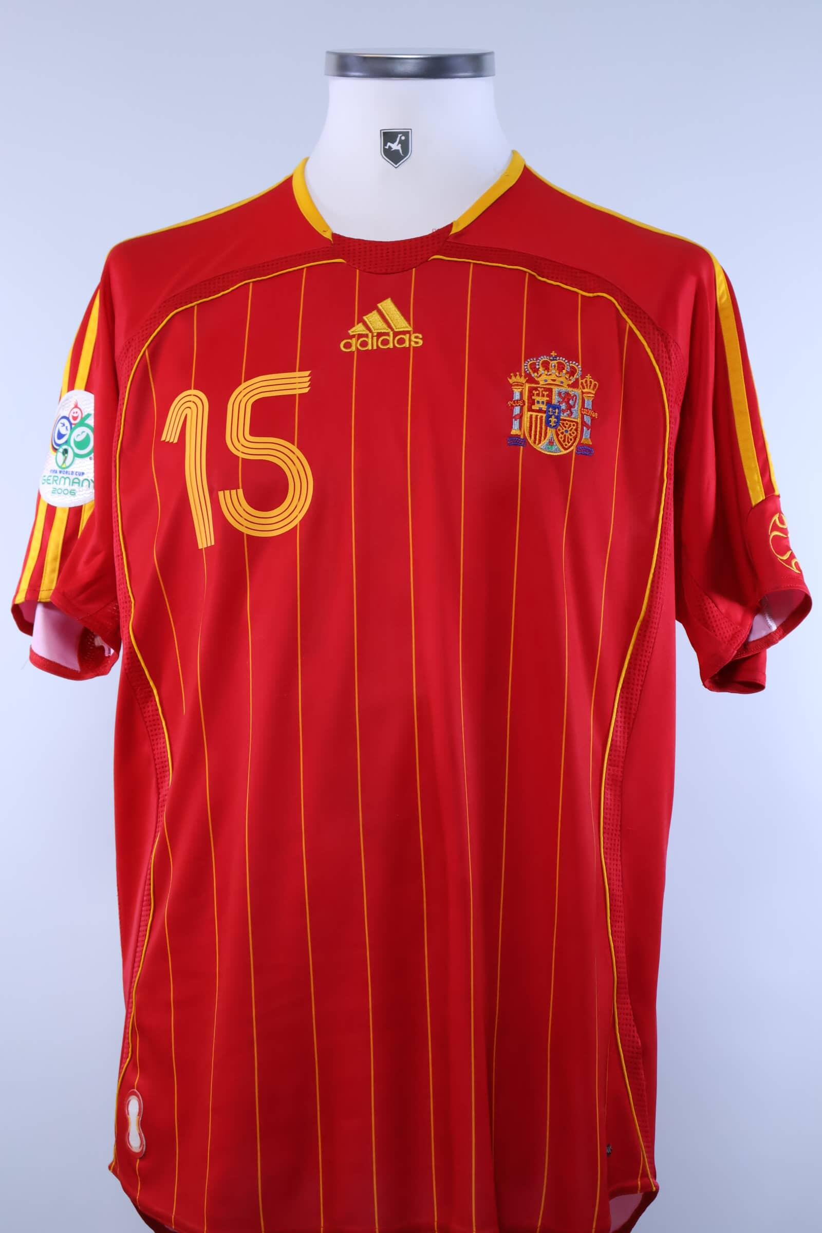 Spain 2006/06 Sergio Ramos #15 World Cup Home Shirt - M Authenic Original Football Shirt
