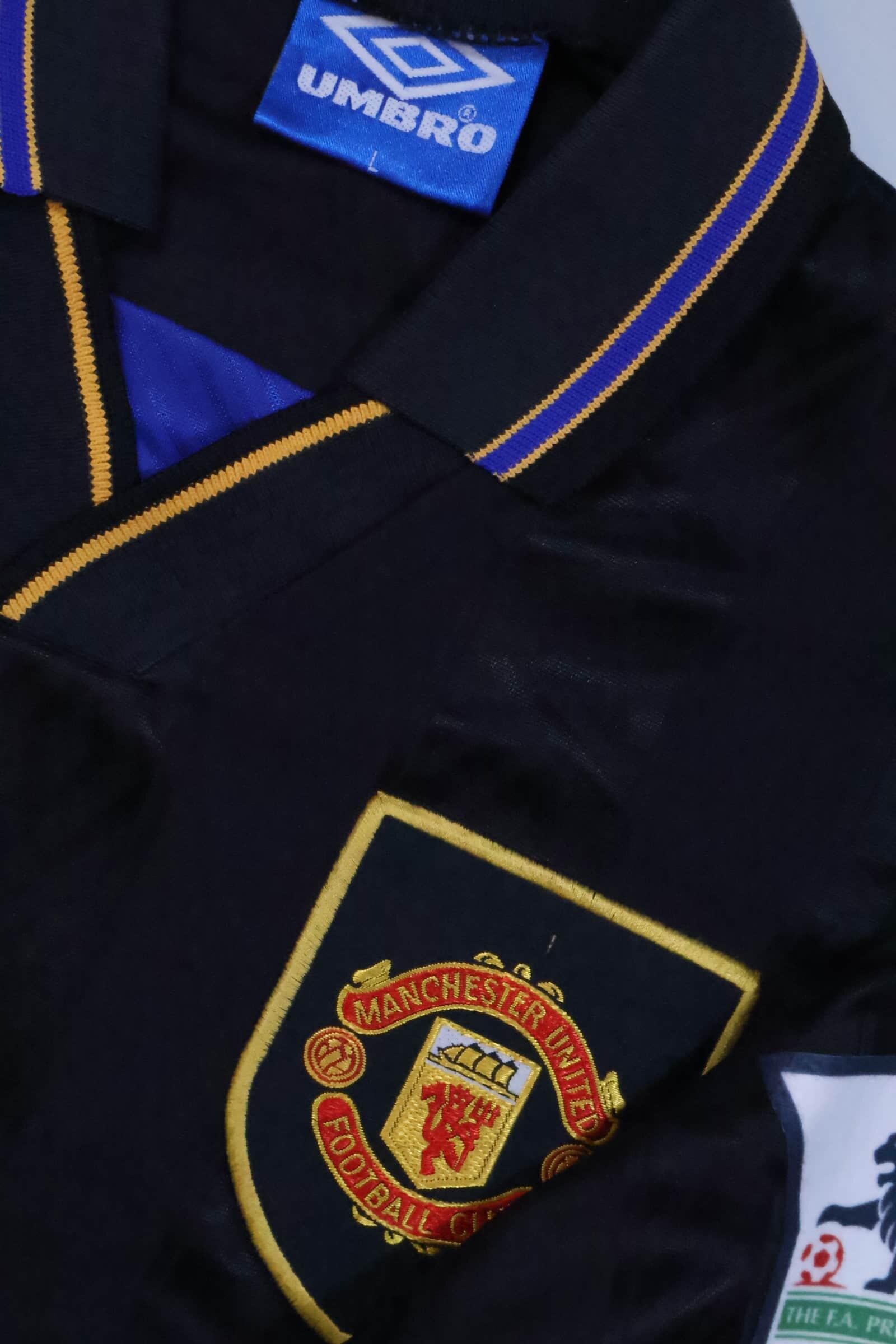 Manchester United 1993/95 Cantona #7 Away Shirt - L Authenic Original Football Shirt