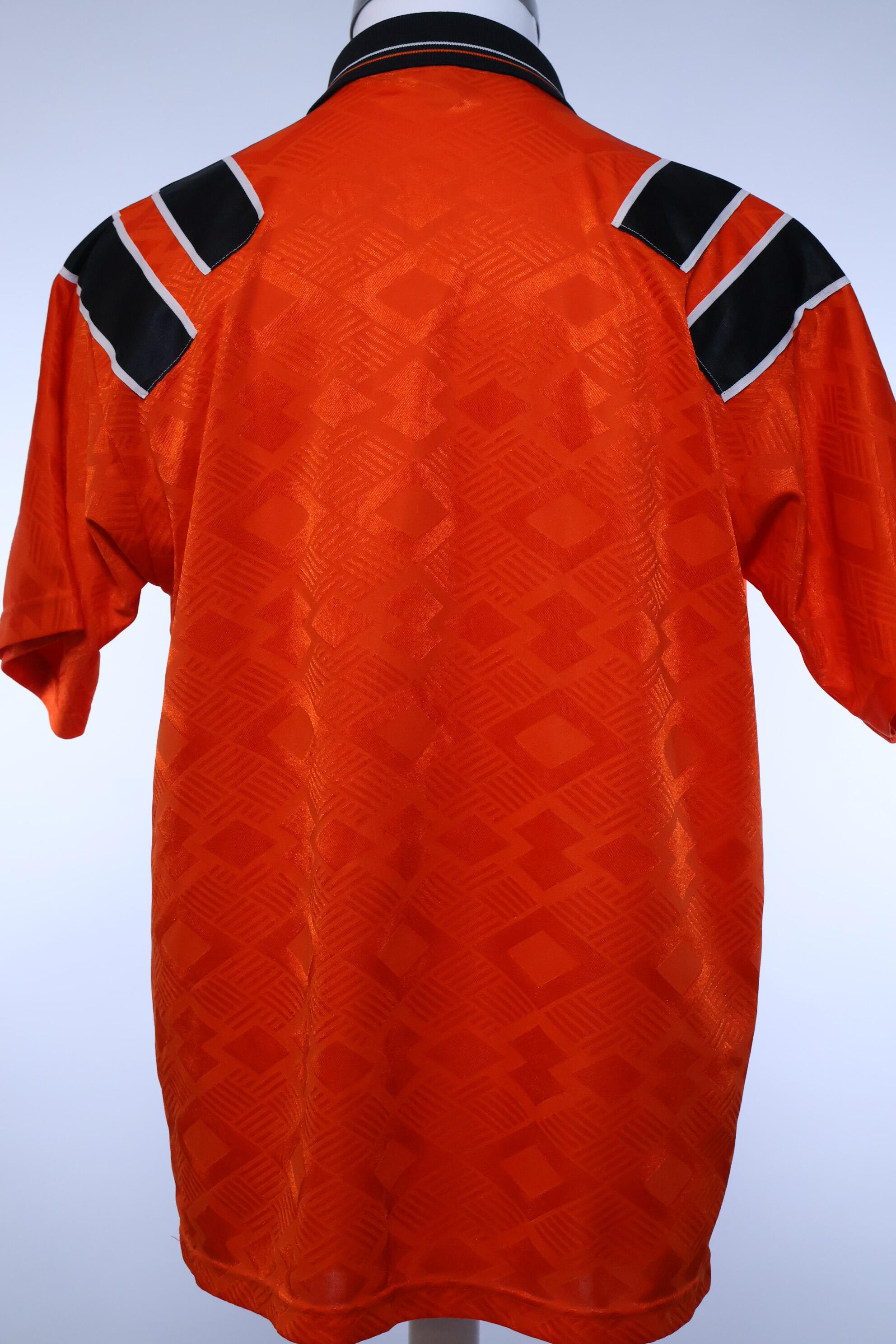 Dundee United 1993/94 Home Shirt - M Authentic Vintage Football Shirts