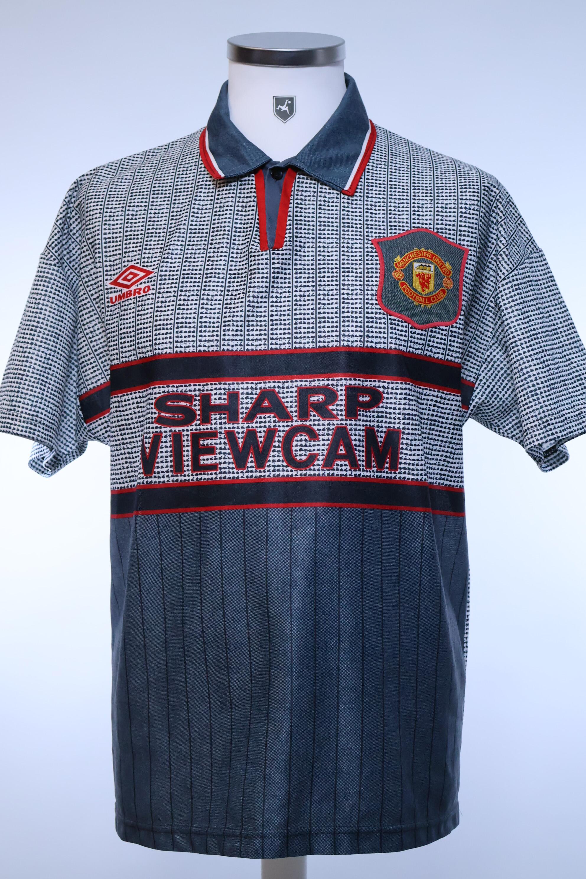 Manchester United 1995/96 Away Shirt - M- FRONT