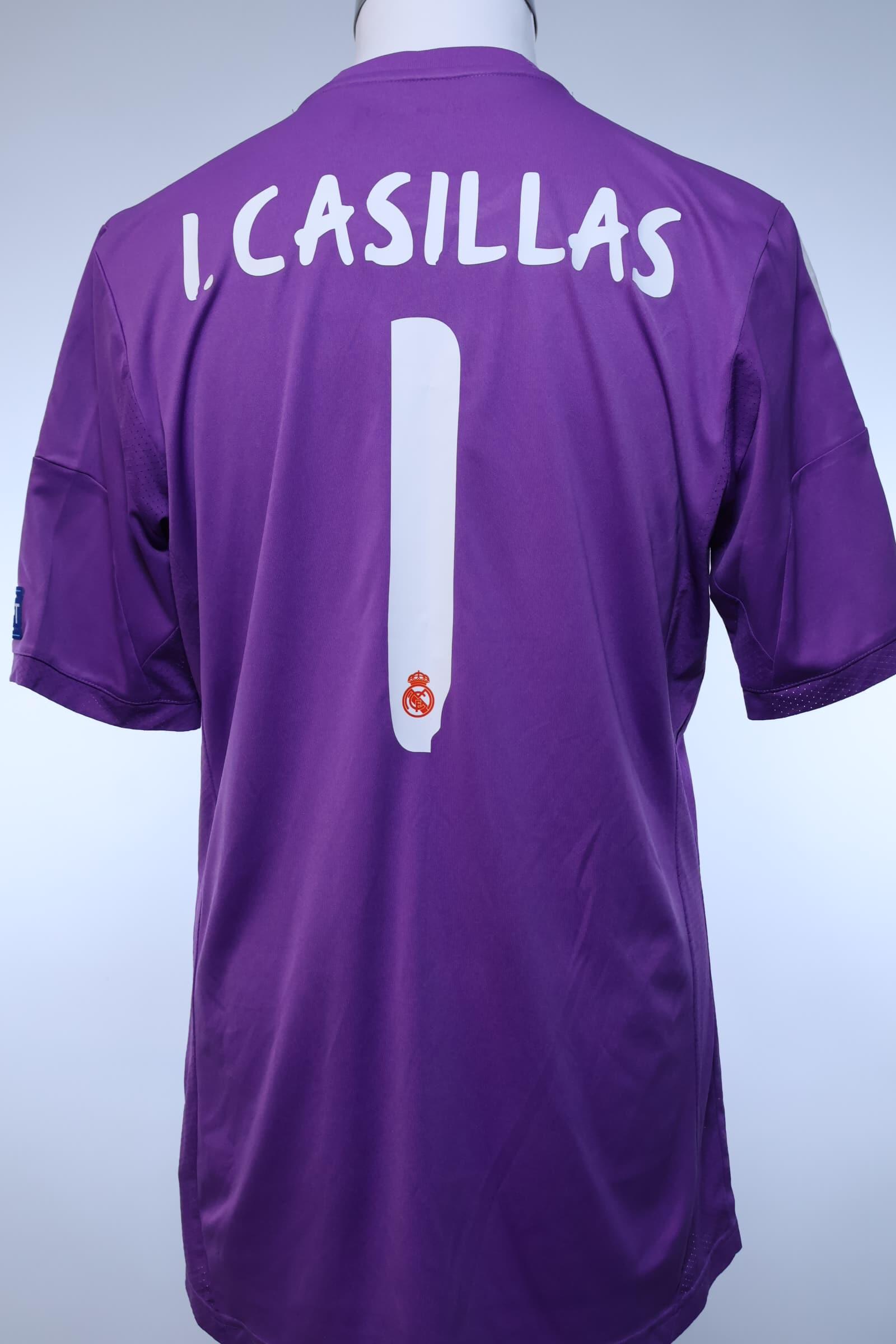 Real Madrid I.Casillas #1 2013/14 Goalkeeper Shirt - M- FRONT