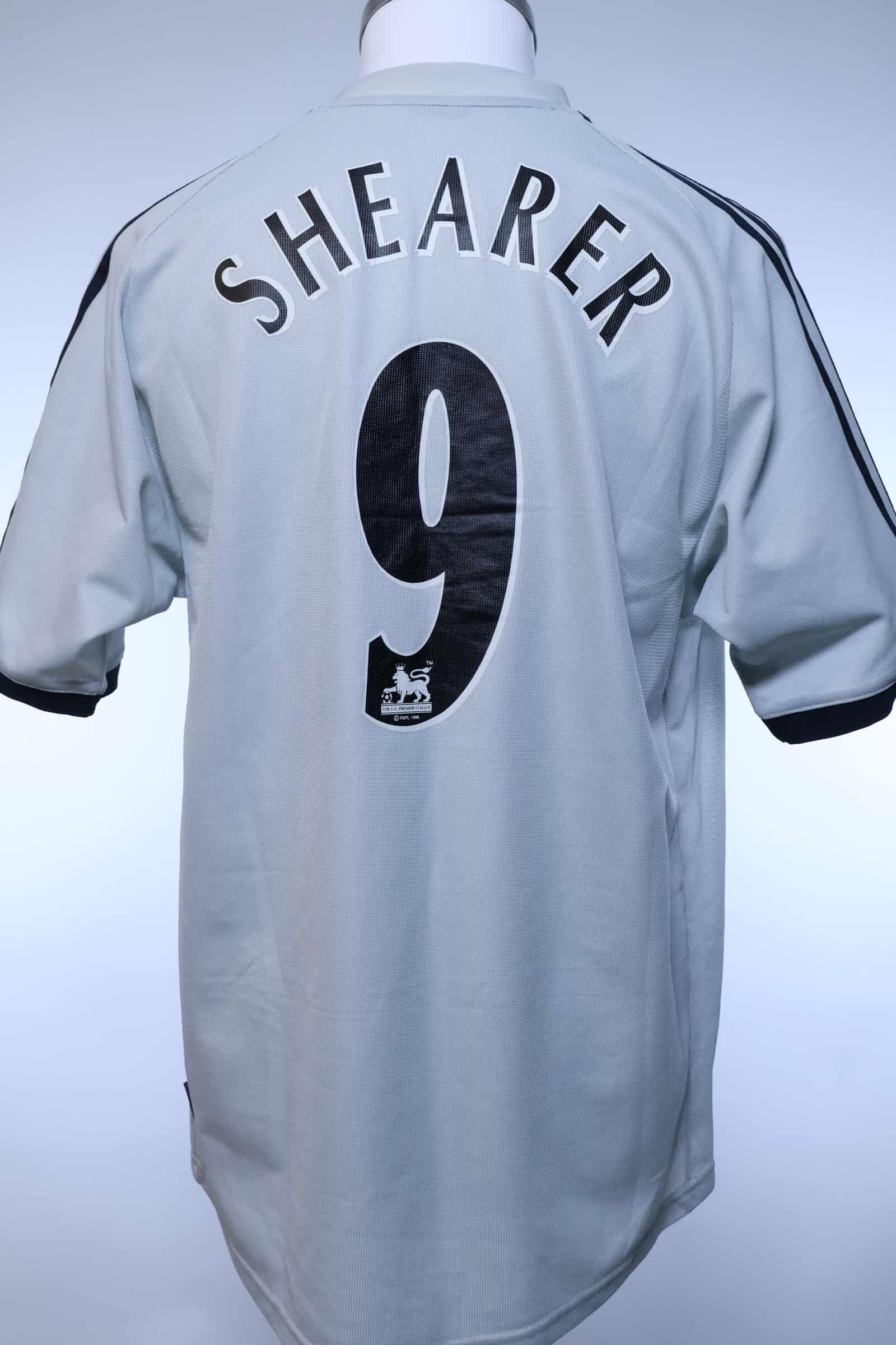 Newcastle United Shearer #9 2002/03 Away Shirt - M- FRONT