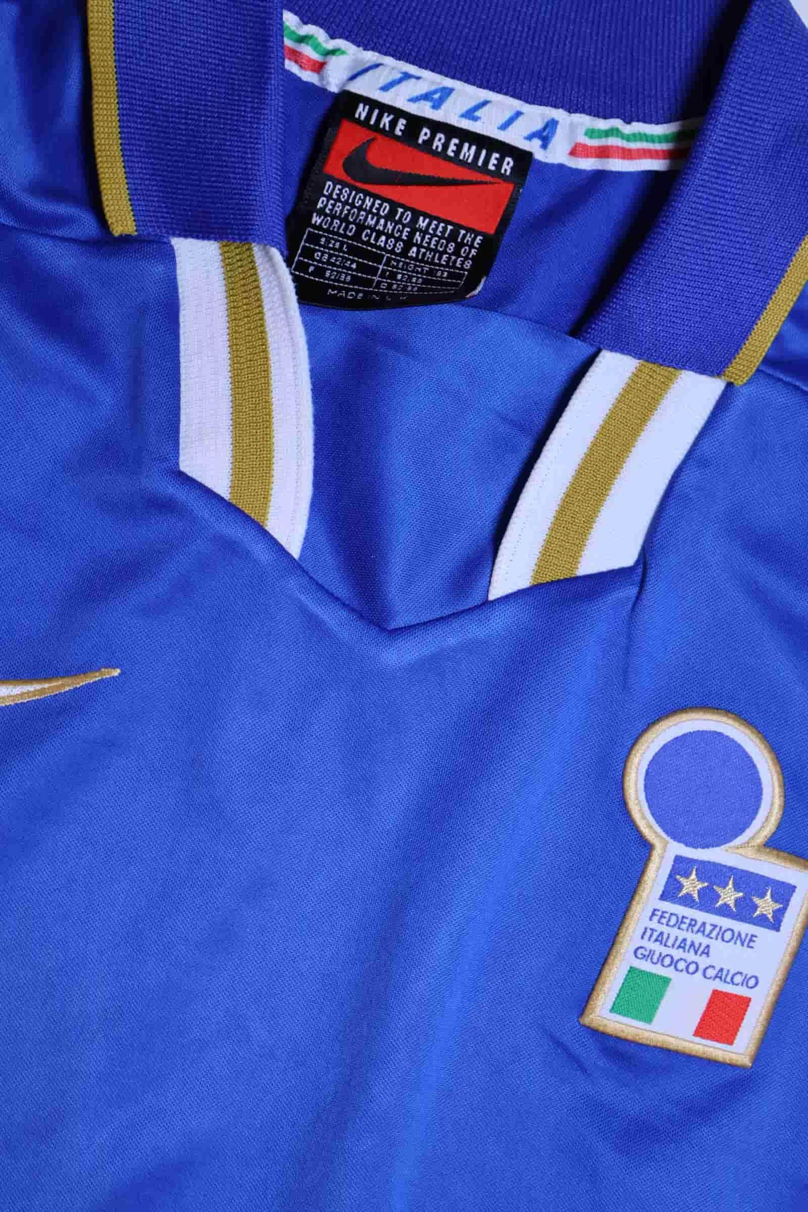Italy 1996/97 Home Shirt - L- TAGS