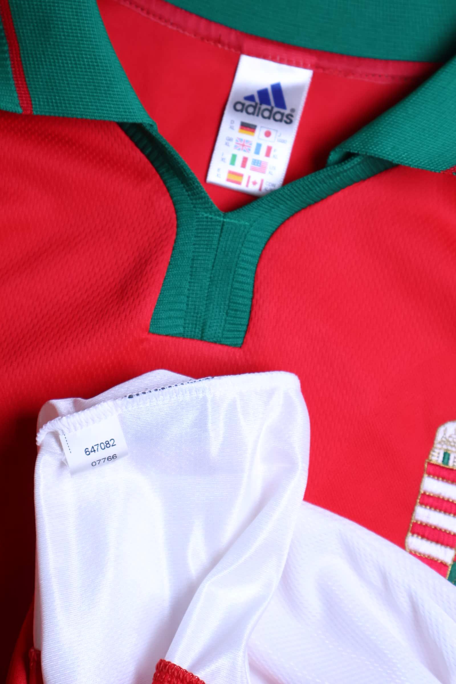 Hungary 2000/02 Home Shirt - XL