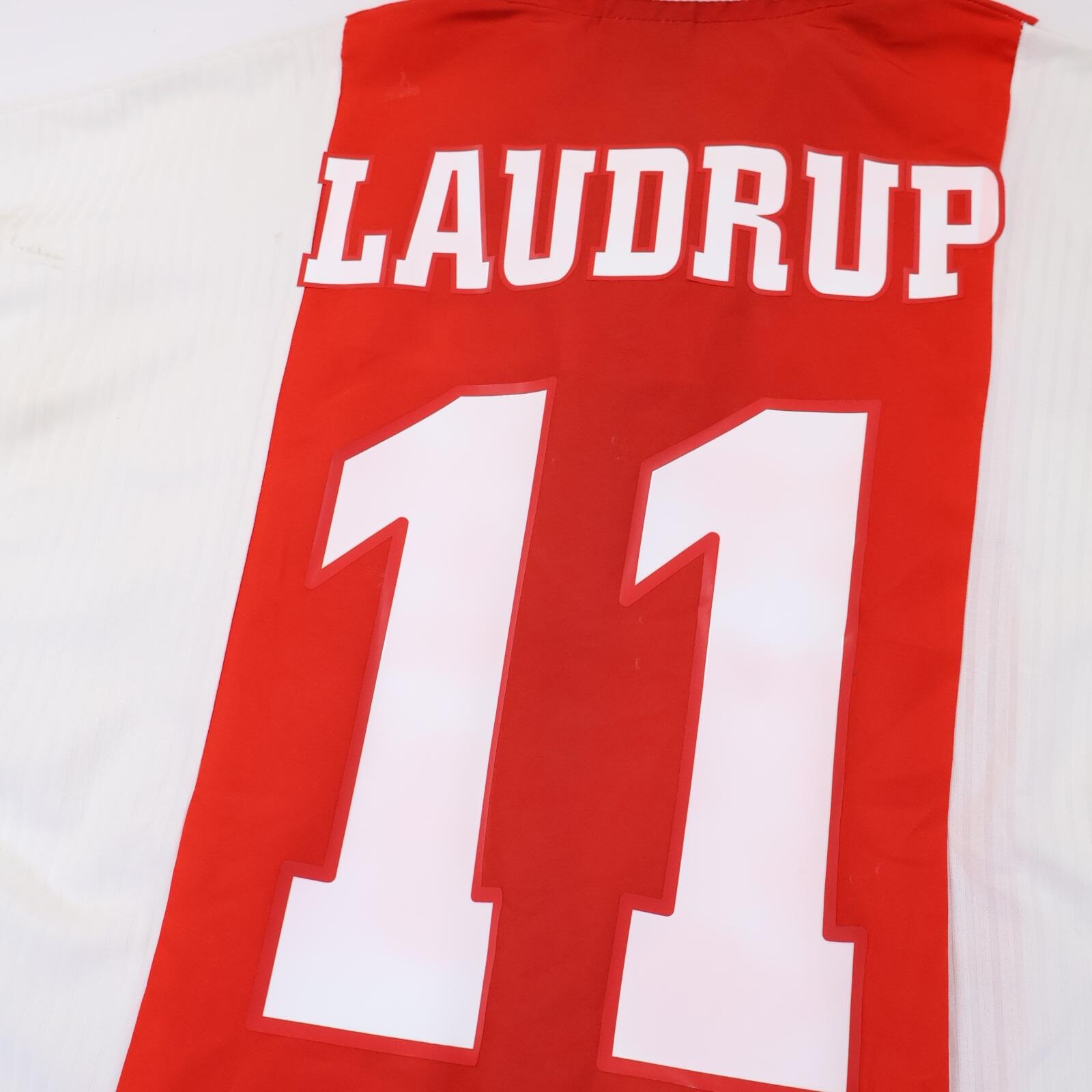 Ajax Laudrup #11 1997/98 Home Shirt - L
