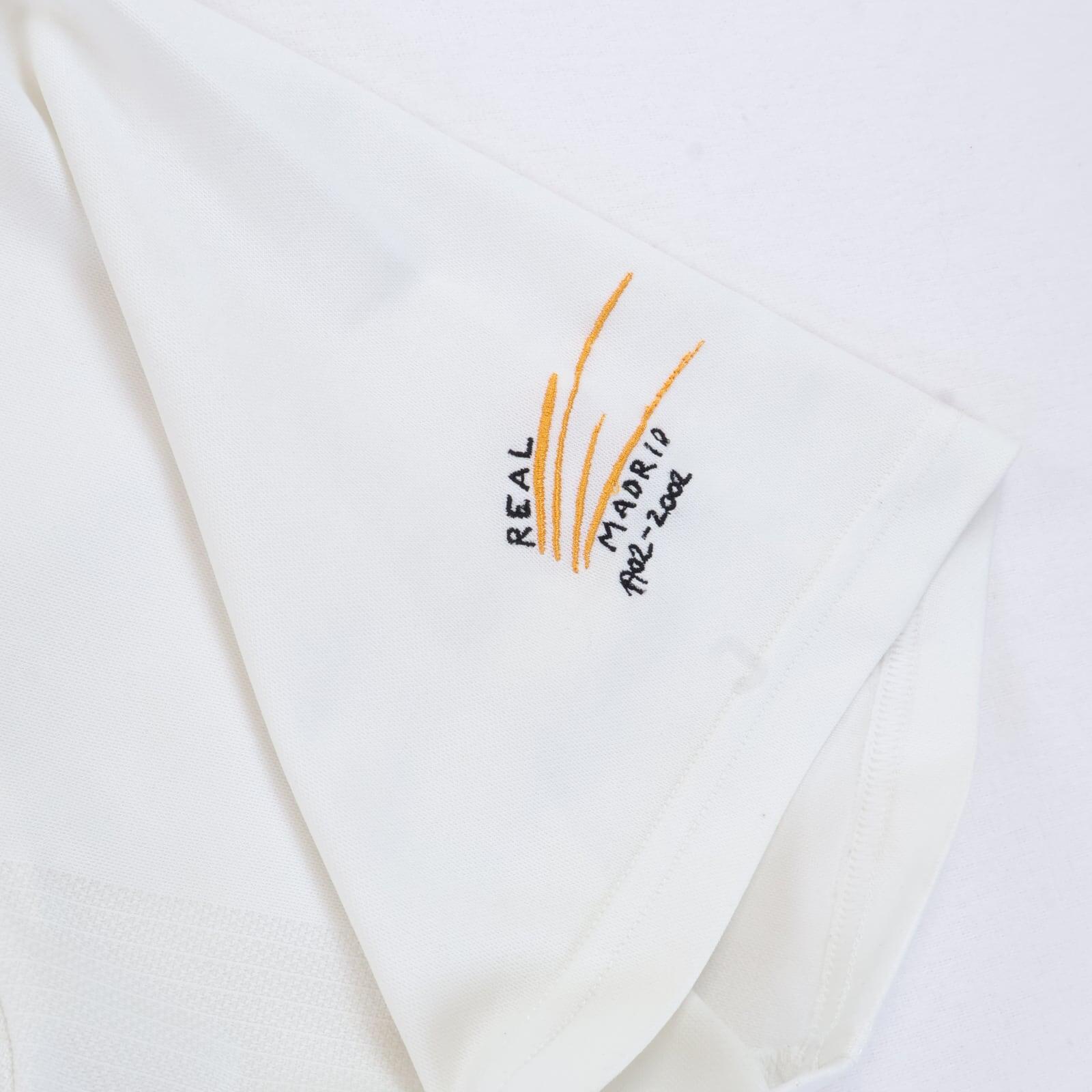 Real Madrid 2001/02 Home Shirt - L