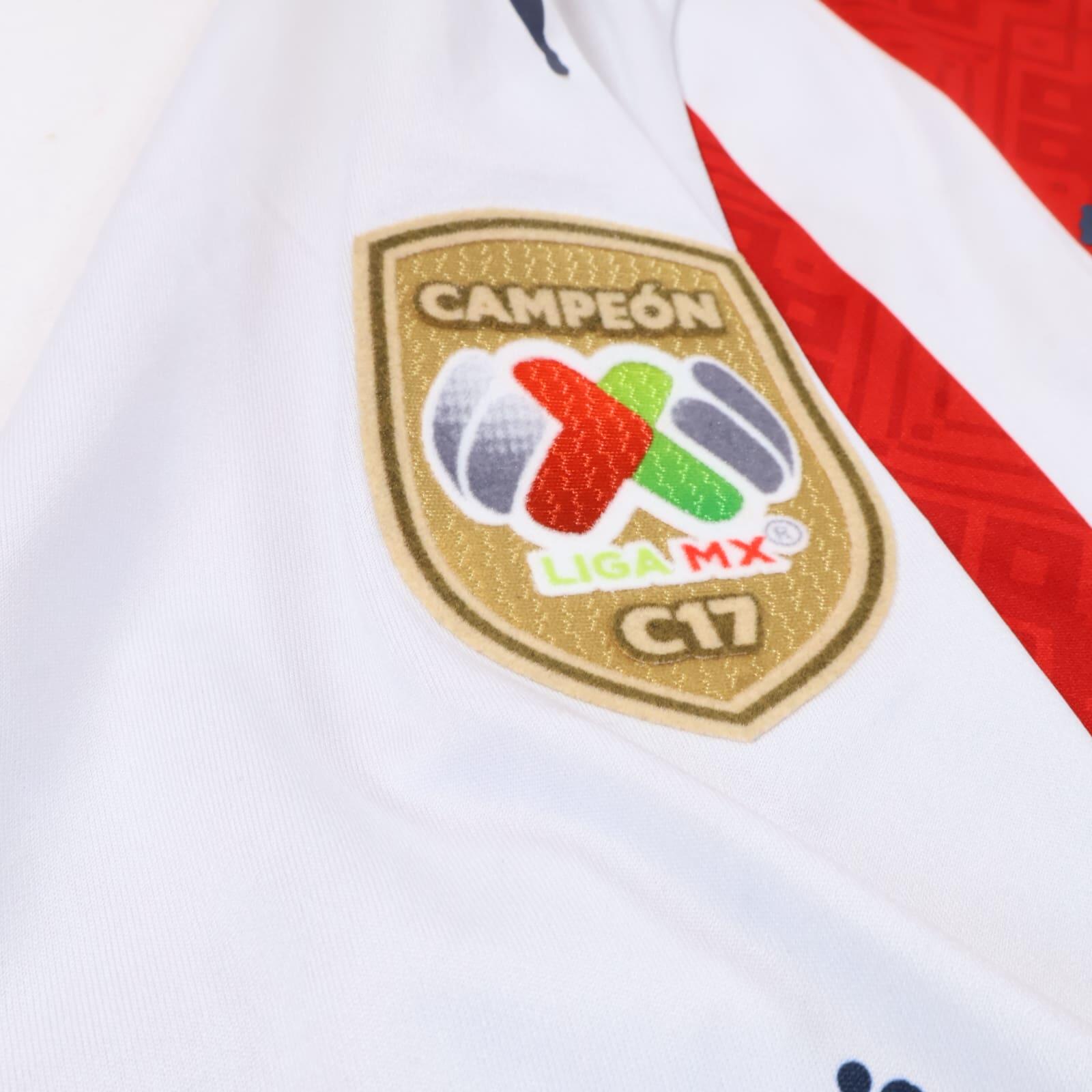 Club Deportivo Guadalajara C.Salcido #3 2017/18 Home Shirt - L