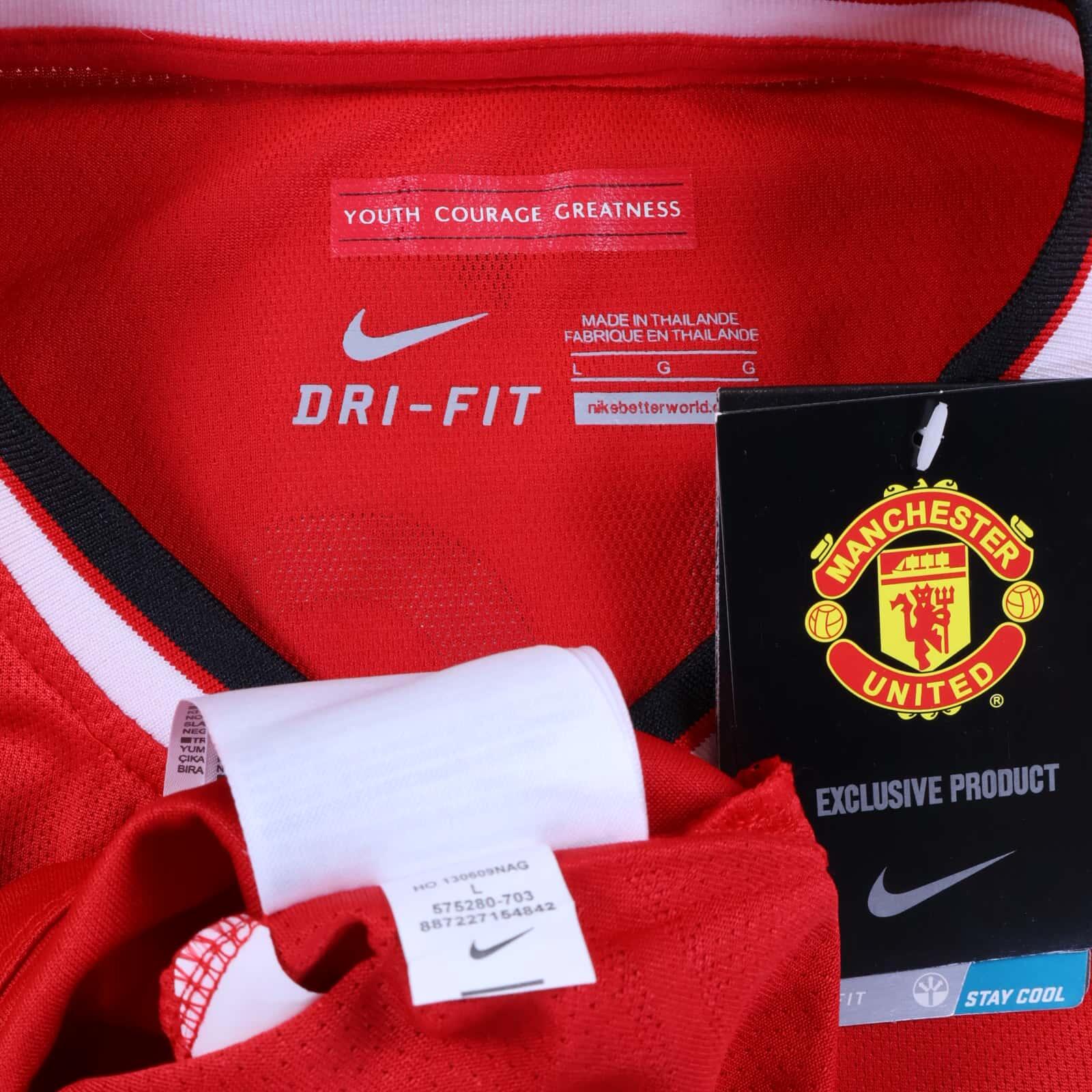 Manchester United Falcao #9 2014/15 Home Shirt - L- TAGS