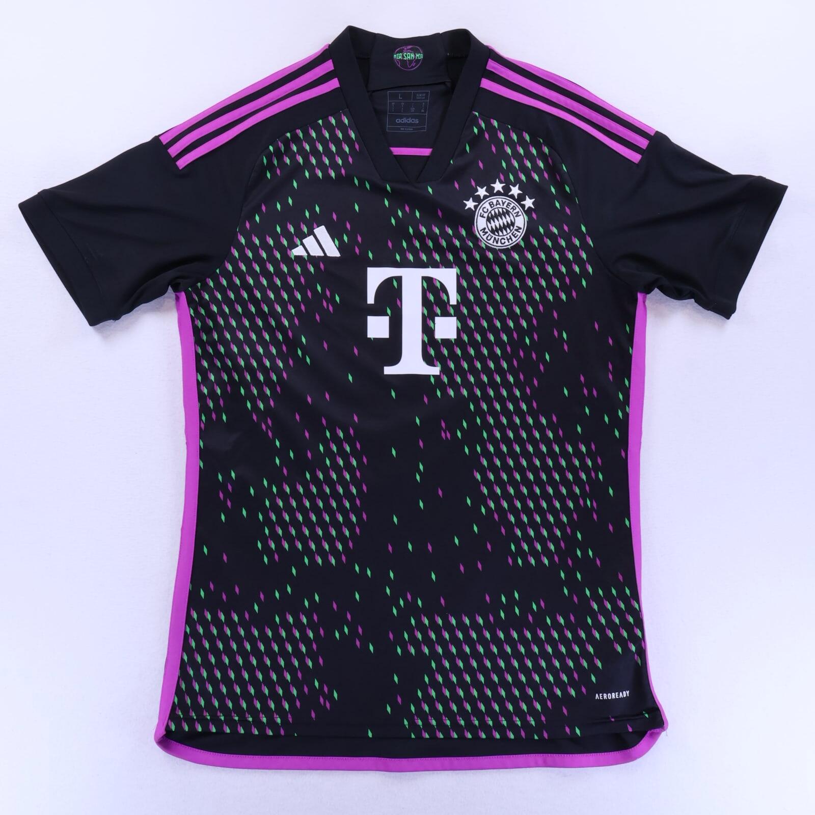 Bayern Munich 2023/24 Away Shirt - L- FRONT