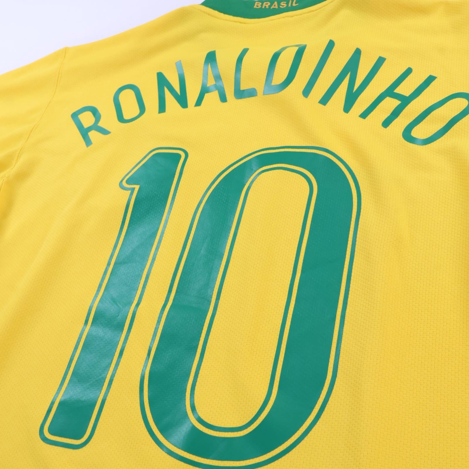 Brazil Ronaldinho #10 2006/08 Home Shirt - L- TAGS