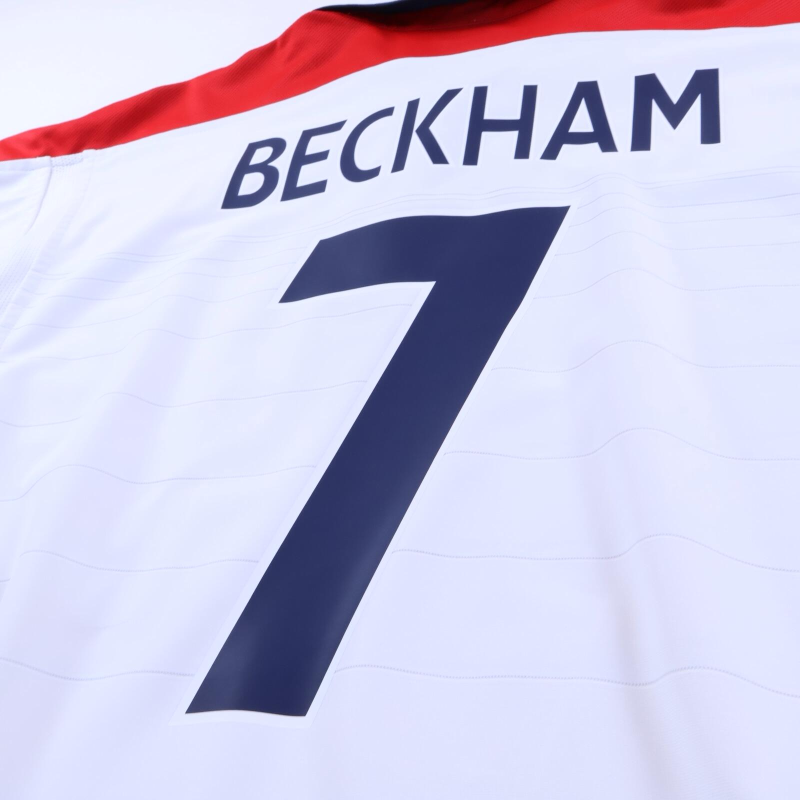 England Beckham #7 2003/05 Home Shirt - Reversible - L