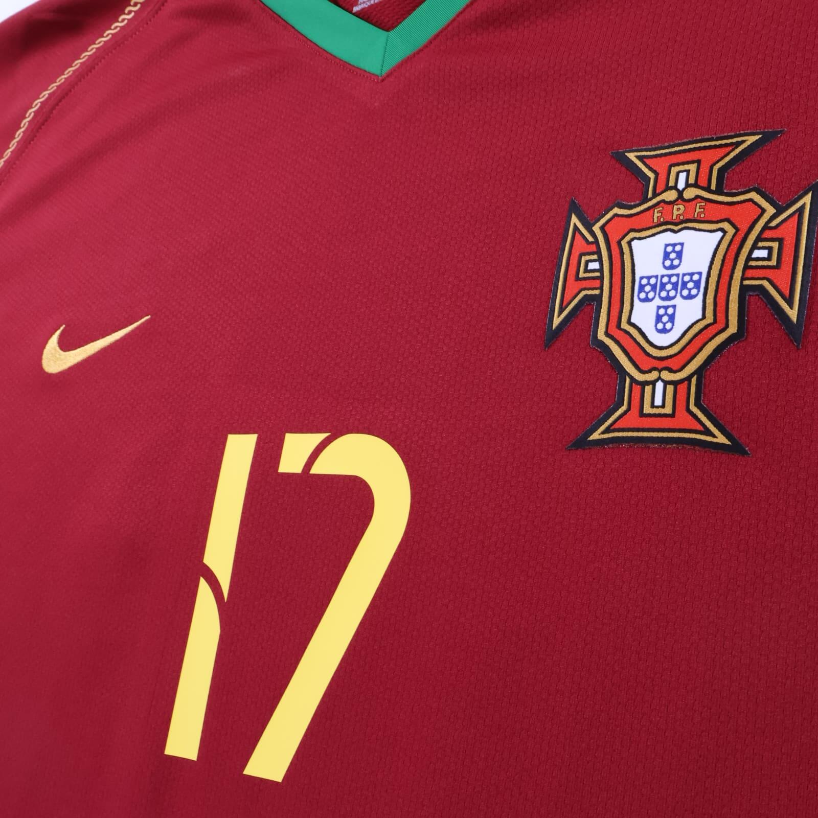 Portugal Ronaldo #17 2006/08 Home Shirt - XL