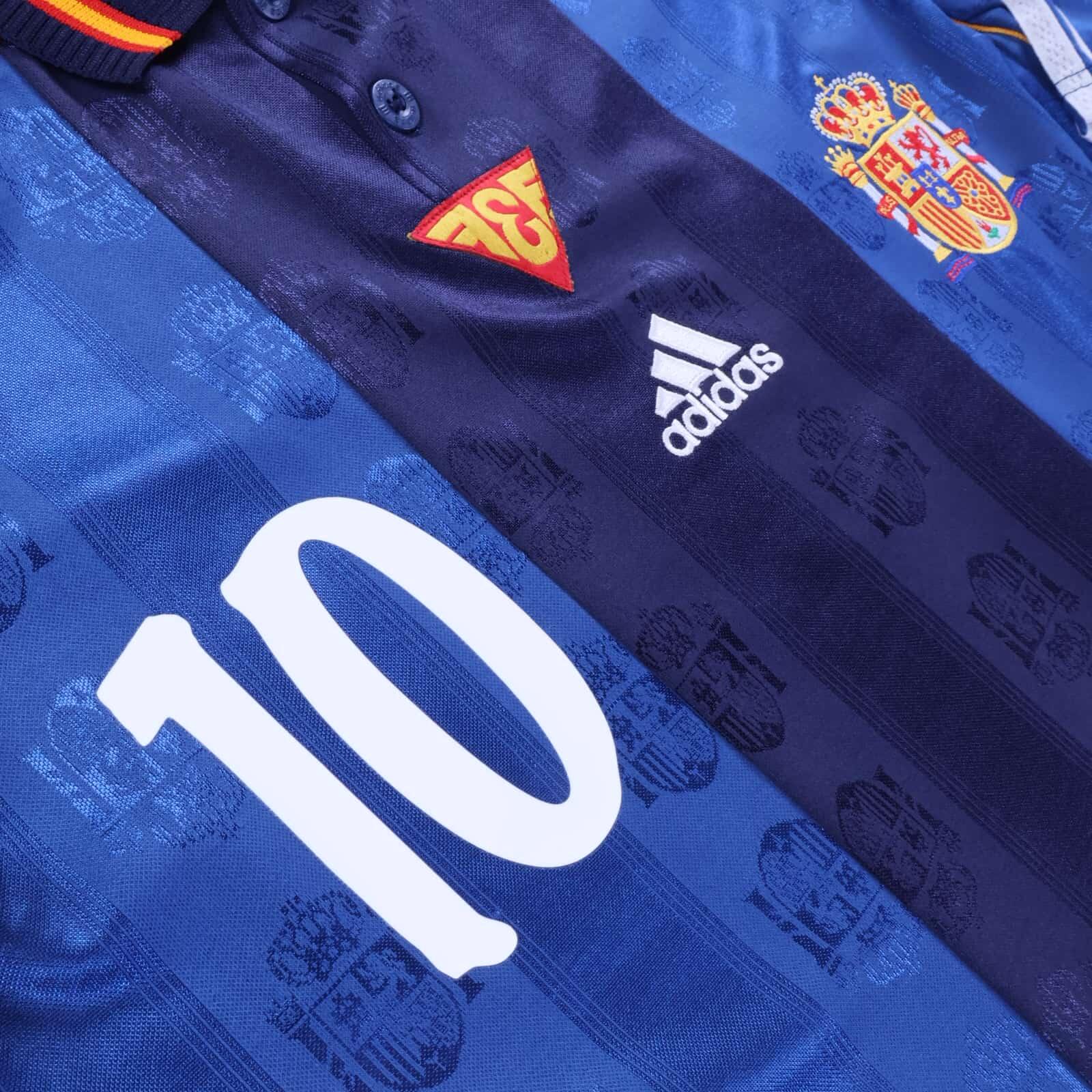 Spain Raul #10 1998/99 Third Shirt - XL