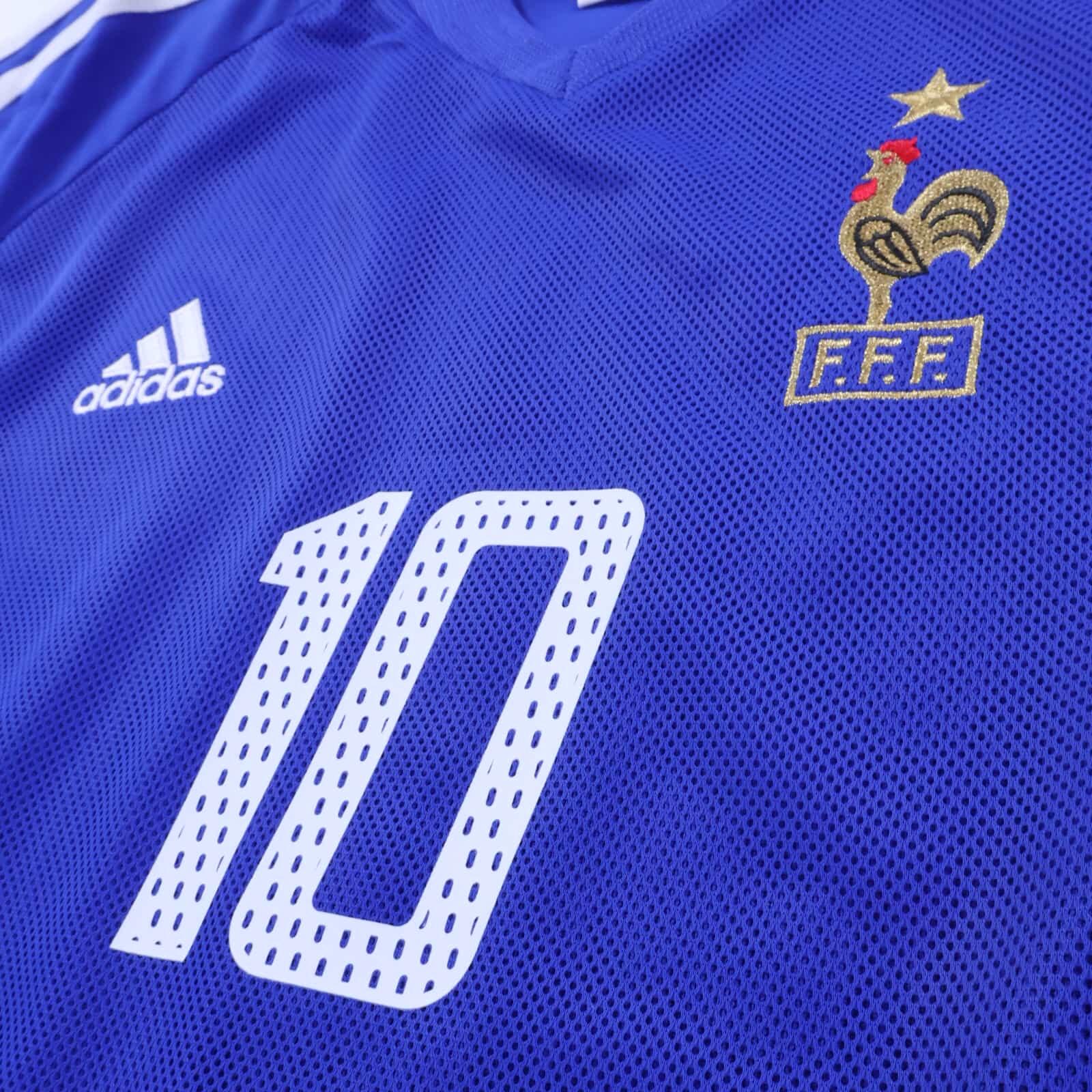 *MINT* France Zidane #10 2002/04 Home Shirt - L