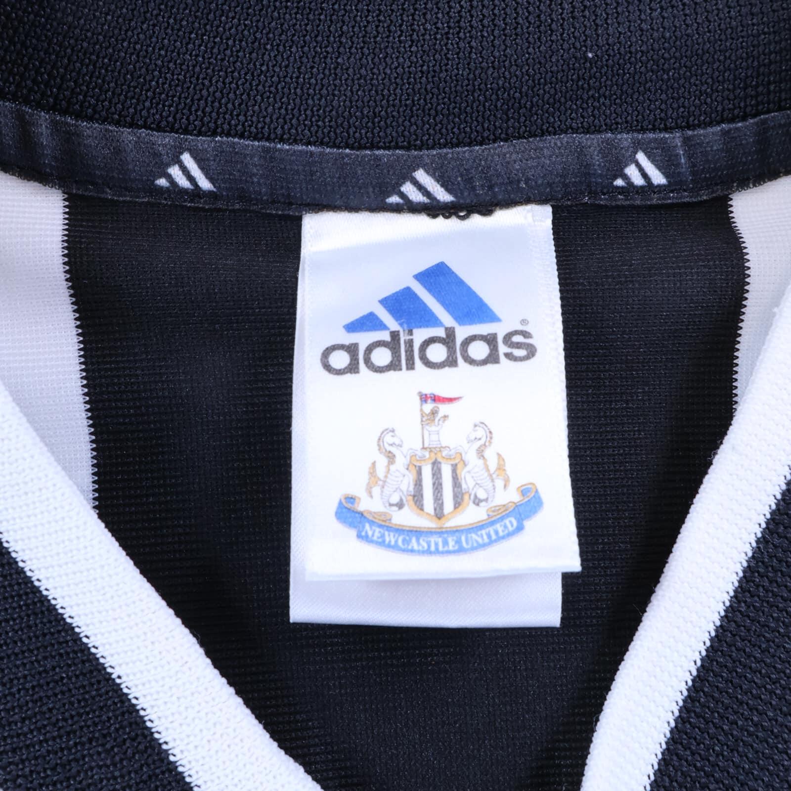 Newcastle United Robert #32 2001/03 Home Shirt - XL