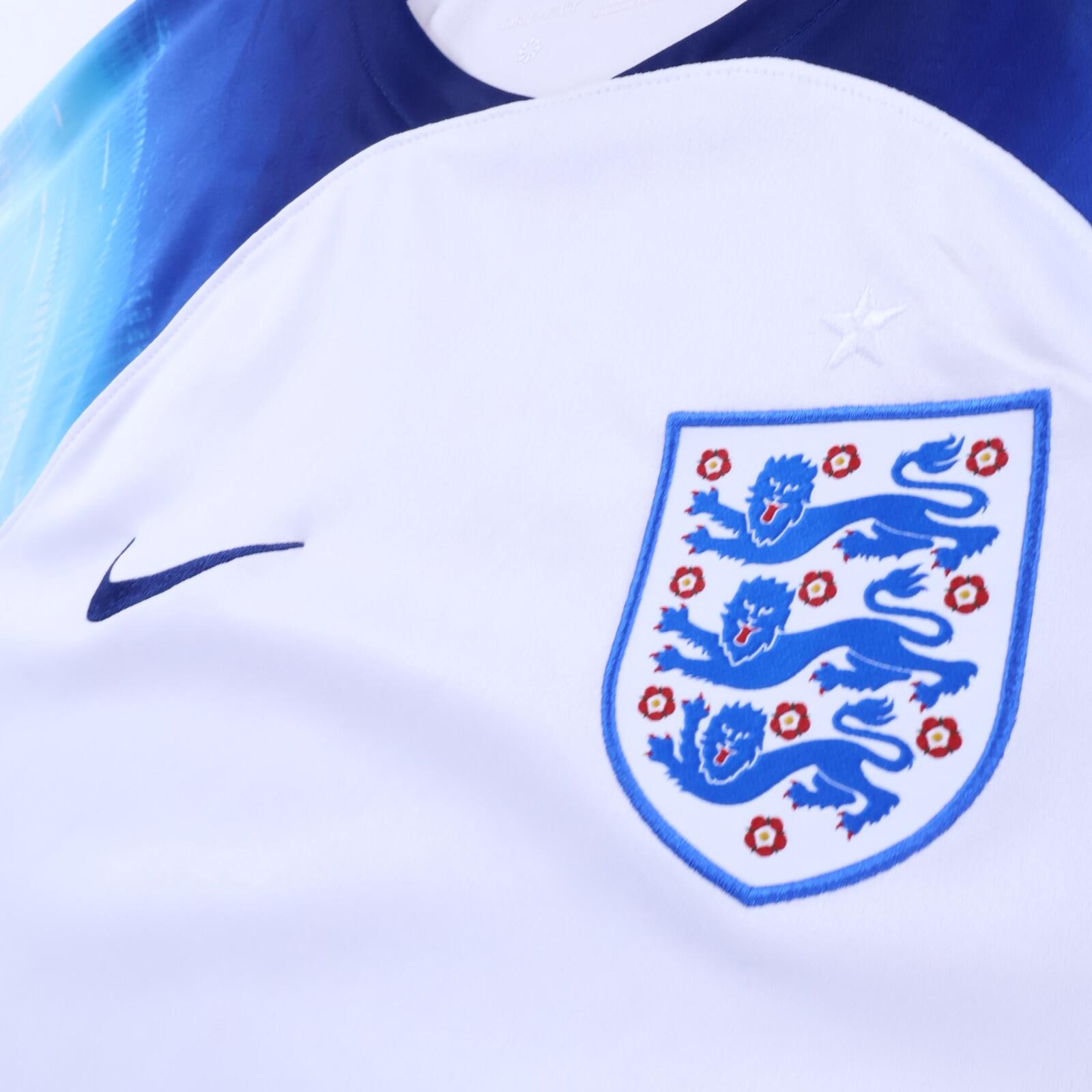 England 2022/23 Home Shirt - S