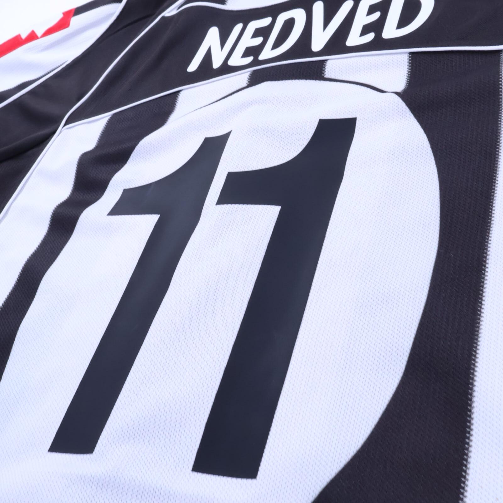 Juventus Nedved #11 2002/03 Home Shirt - XL