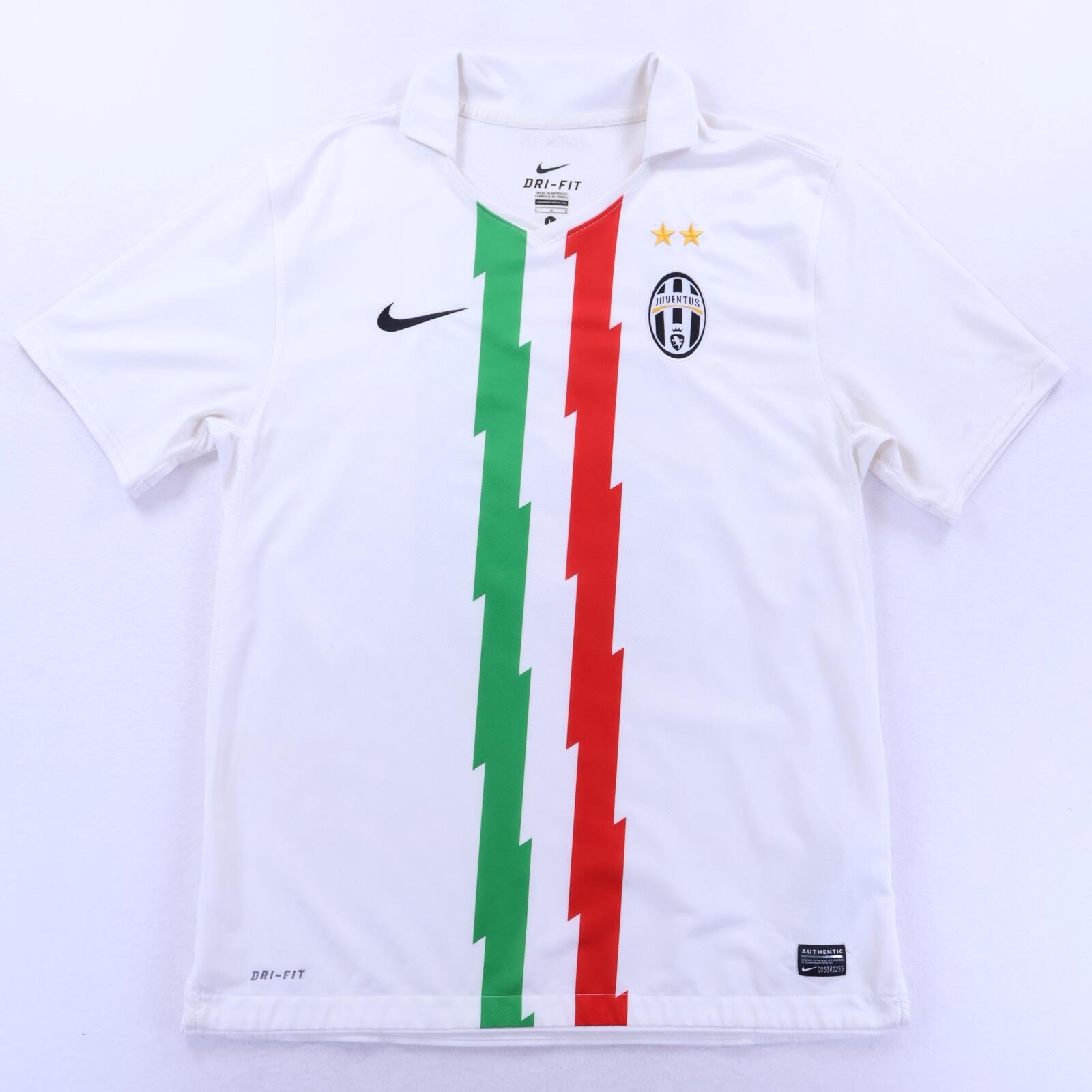 Juventus Pirlo #21 2010/11 Away Shirt - L