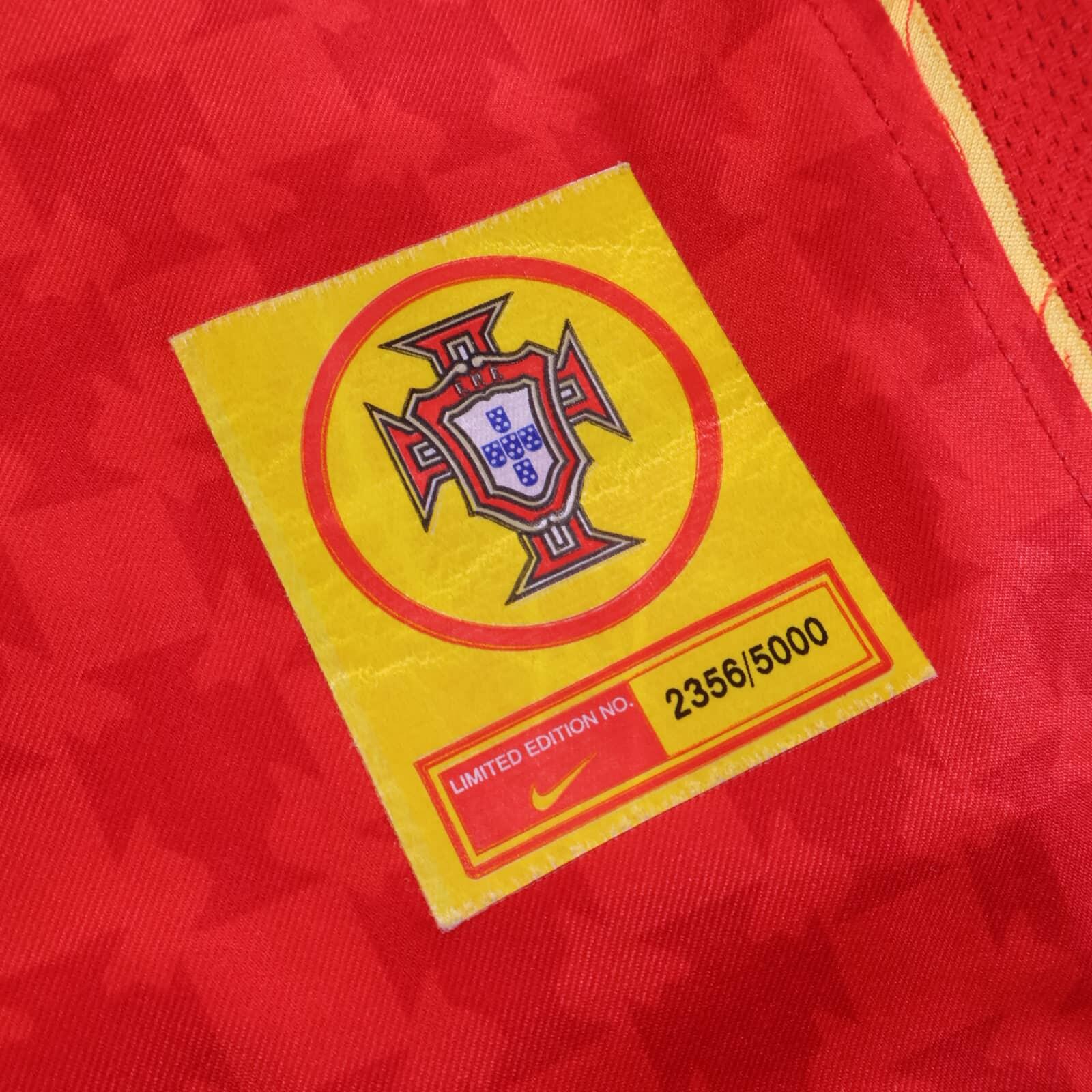 Portugal Figo #7 2004/06 Limited Edition Home Shirt - L