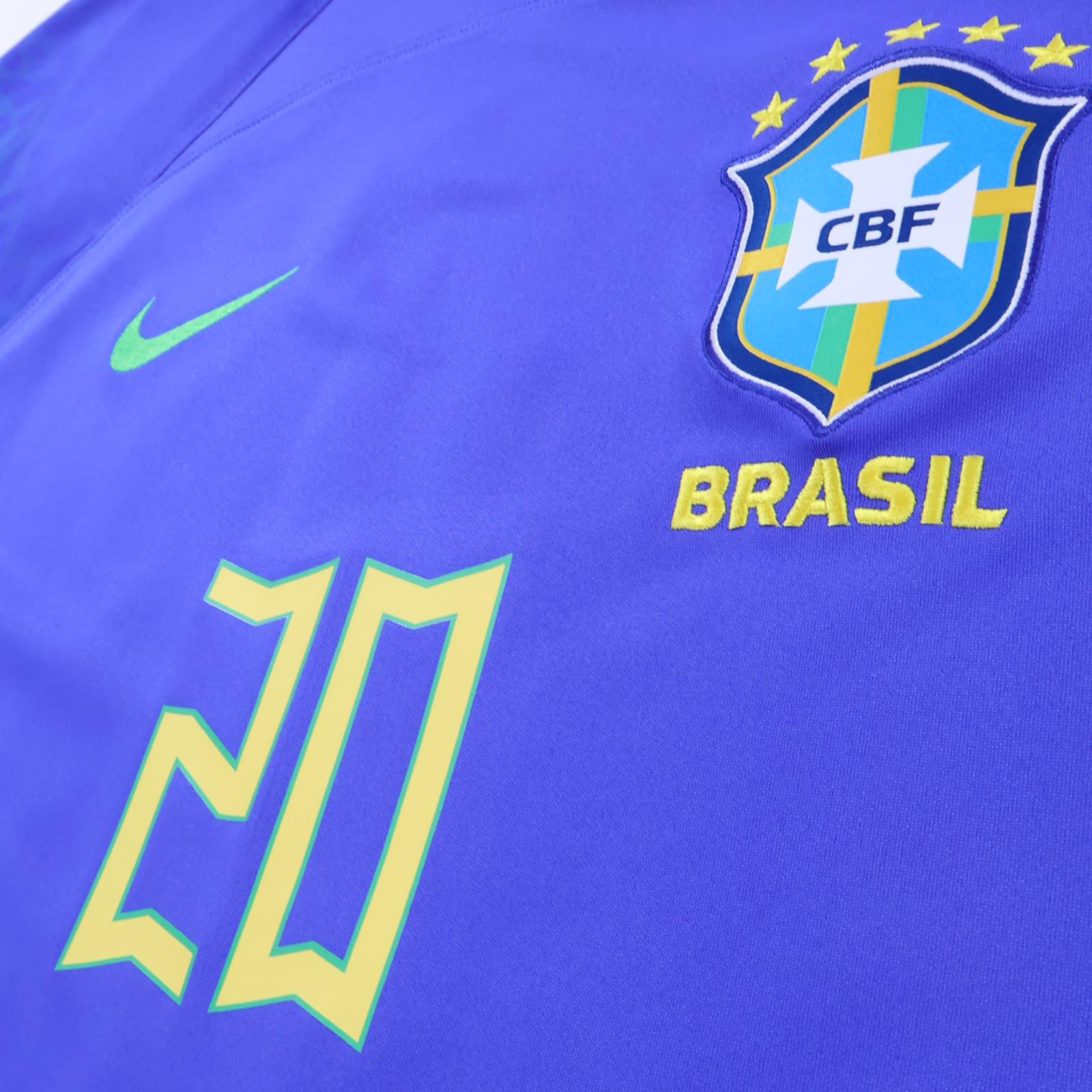 Brazil Vini Jr #20 2022/23 Away Shirt - 2XL