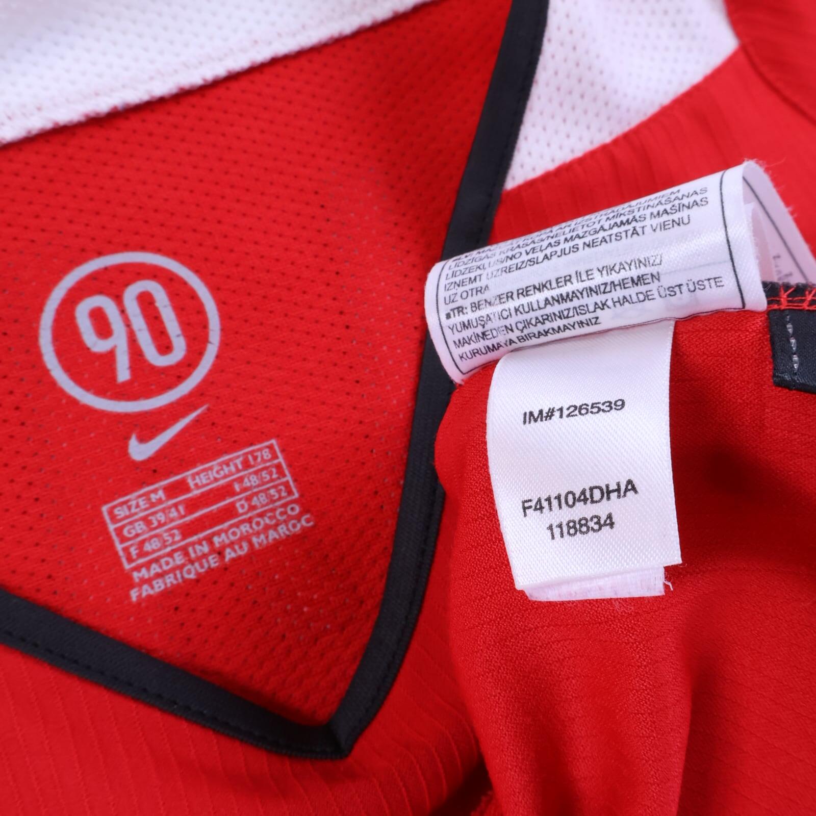 Manchester United Ronaldo #7 2004/06 Home Shirt - M