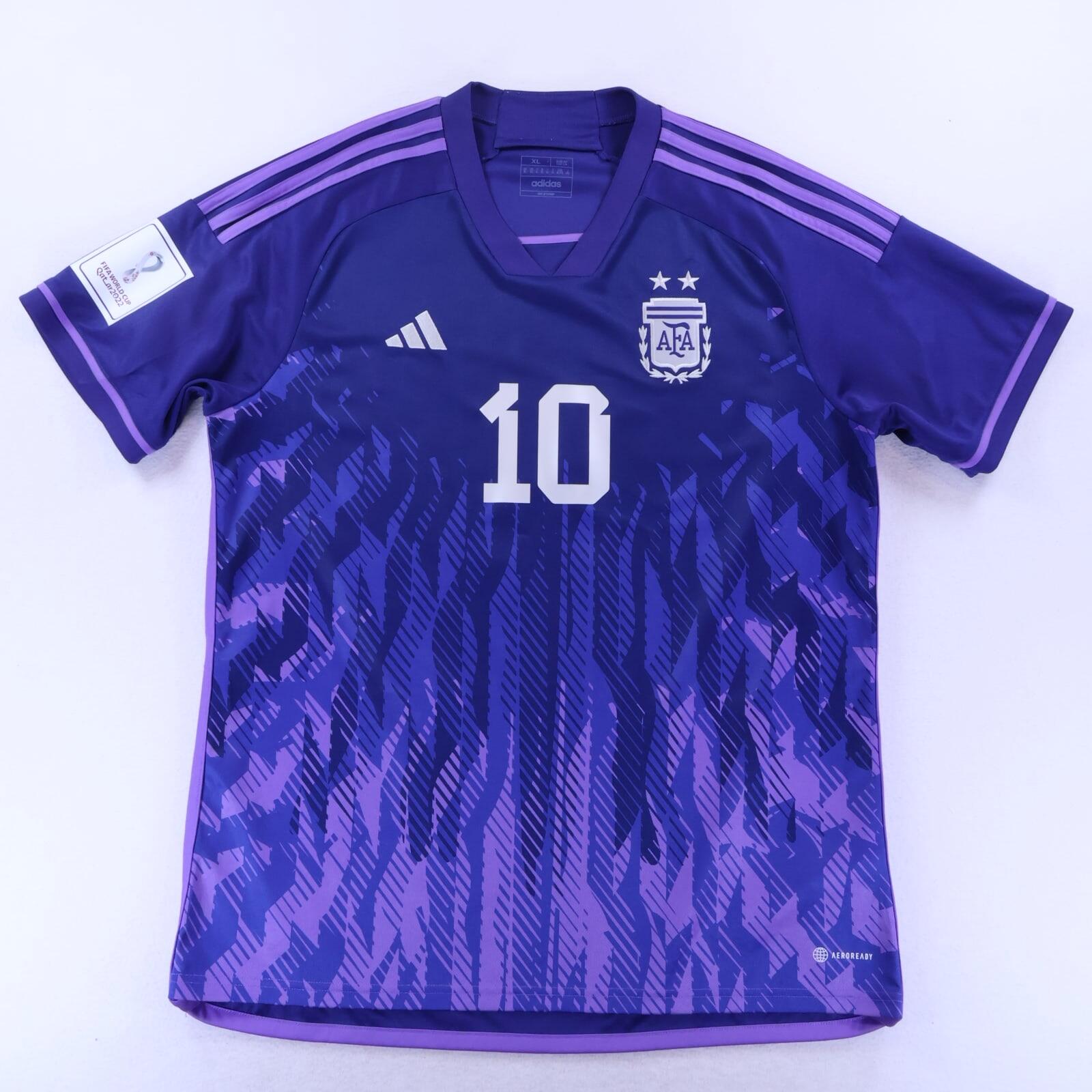 Argentina Messi #10 2022/23 Away Shirt - XL