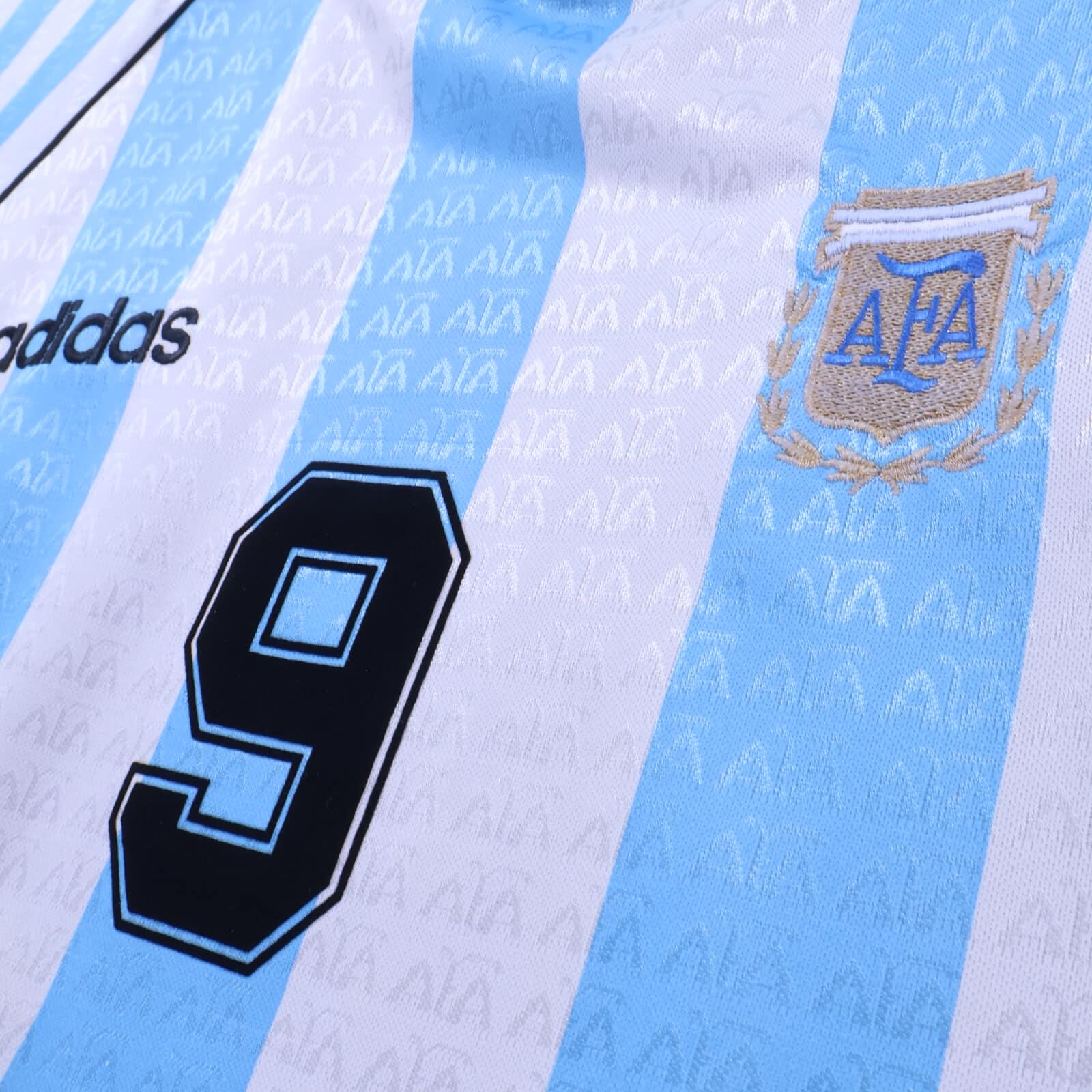 Argentina Batistuta #9 1996/98 Home Shirt - L