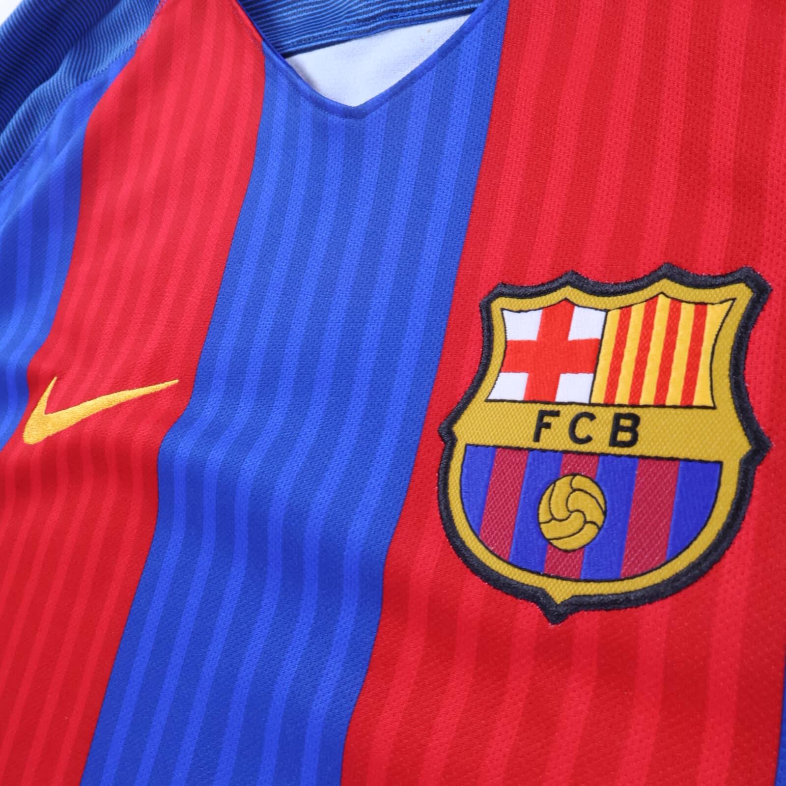 *MINT* Barcelona Messi #10 2016/17 Home Shirt - Long Sleeve - 2XL