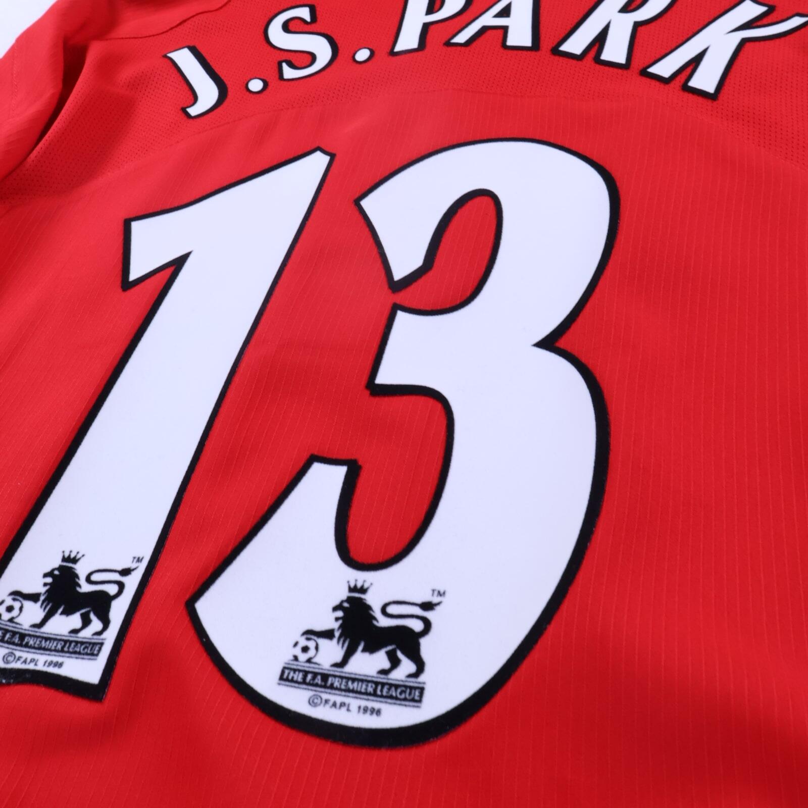 *NWT* Manchester United J.S.Park #13 2004/06 Home Shirt - XL