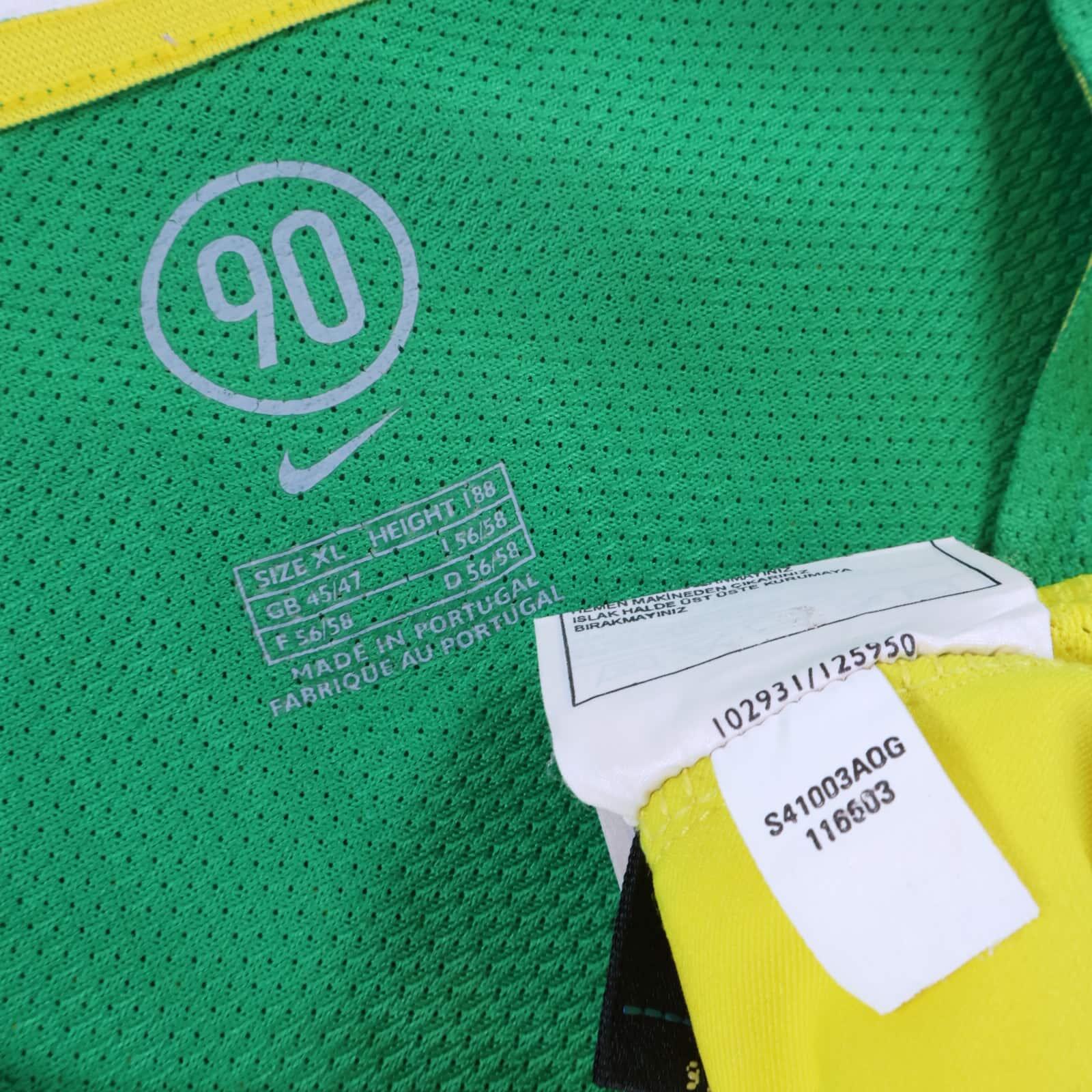 Brazil Ronaldinho #10 2004/06 Home Shirt - XL
