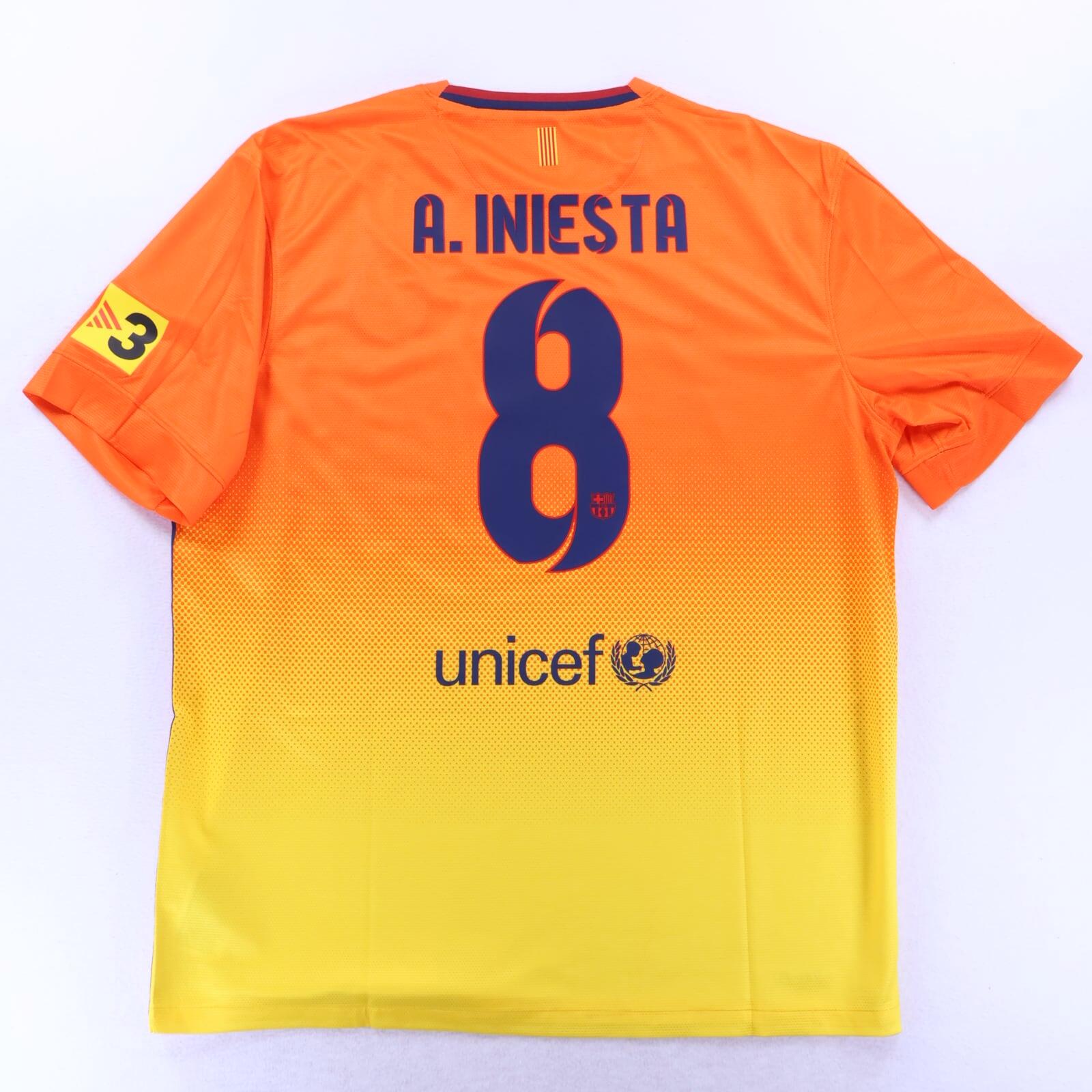 *NWT* Barcelona A. Iniesta #8 2011/12 Away Shirt - XL