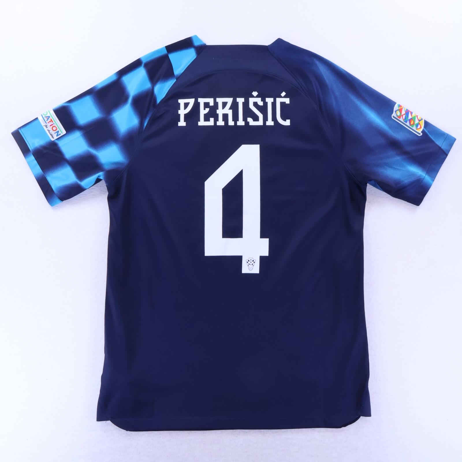 *MINT* Croatia Perisic #4 2022/23 Away Shirt - M