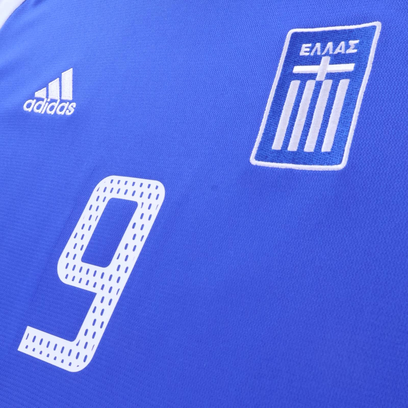 Greece Charisteas #9 2004/06 Home Shirt - XL