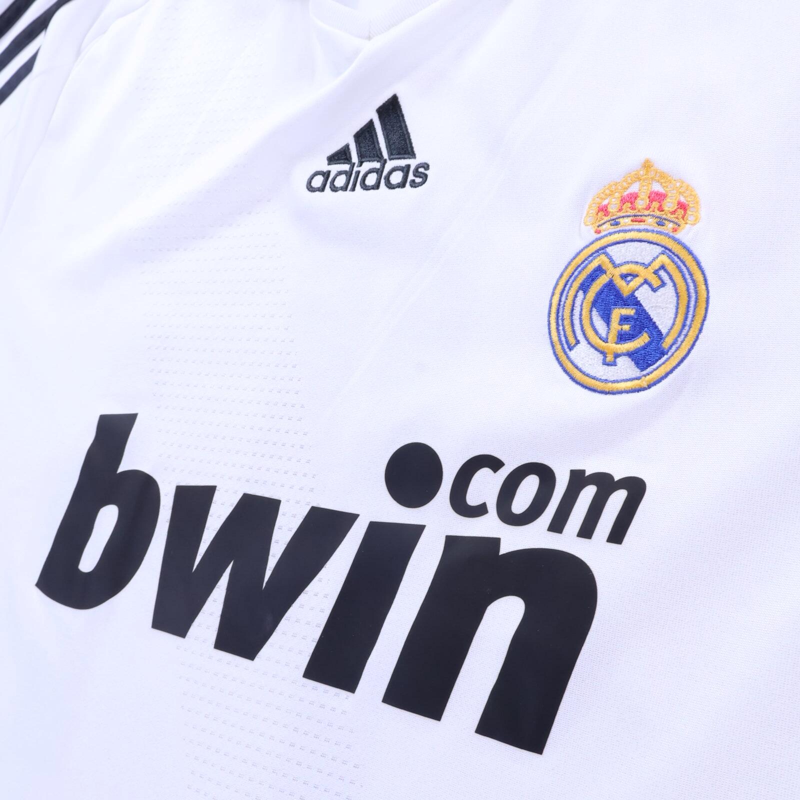 Real Madrid Guti.Haz #14 2008/09 Home Shirt - L