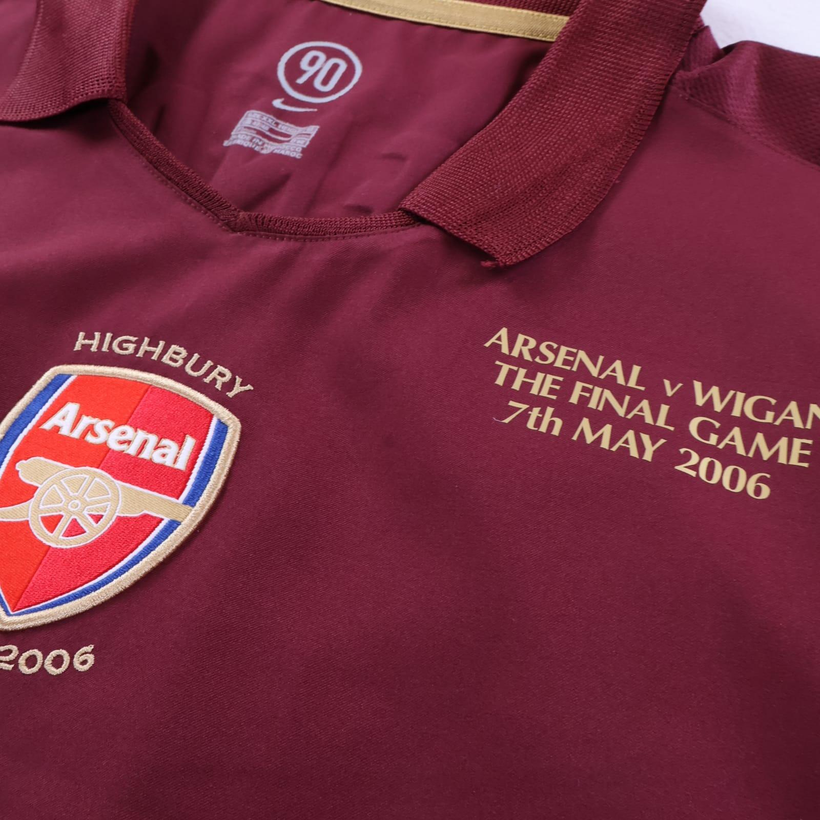 Arsenal Henry #14 2005/06 Home Shirt - 2XL