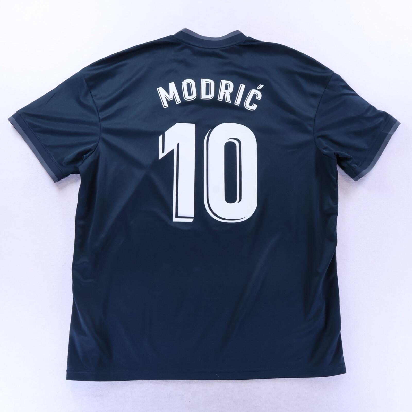 Real Madrid Modrić #10 2018/19 Third Shirt - XL