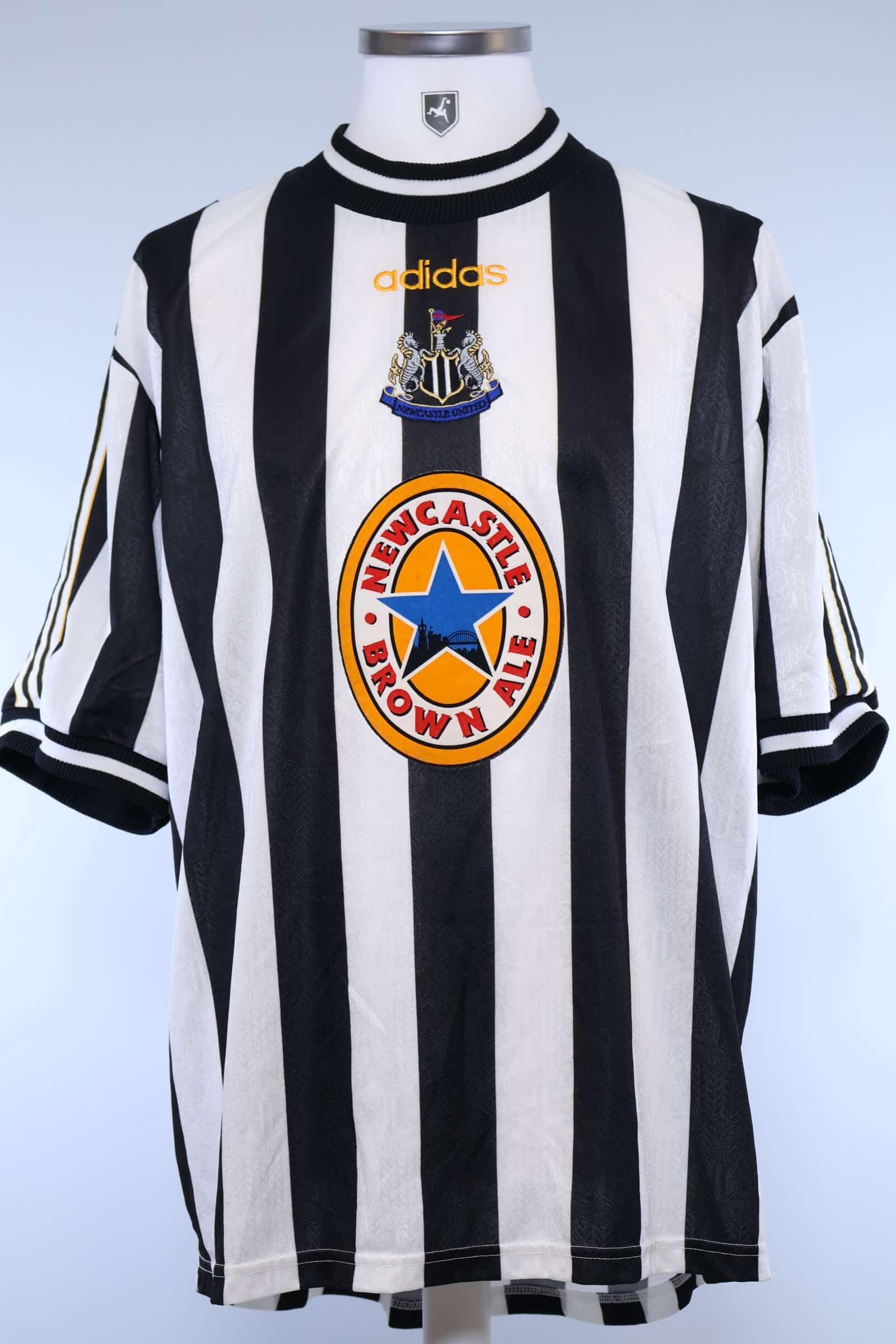 Newcastle United 1997/98 Shearer #9 Home Shirt - XL Authenic Original Football Shirt