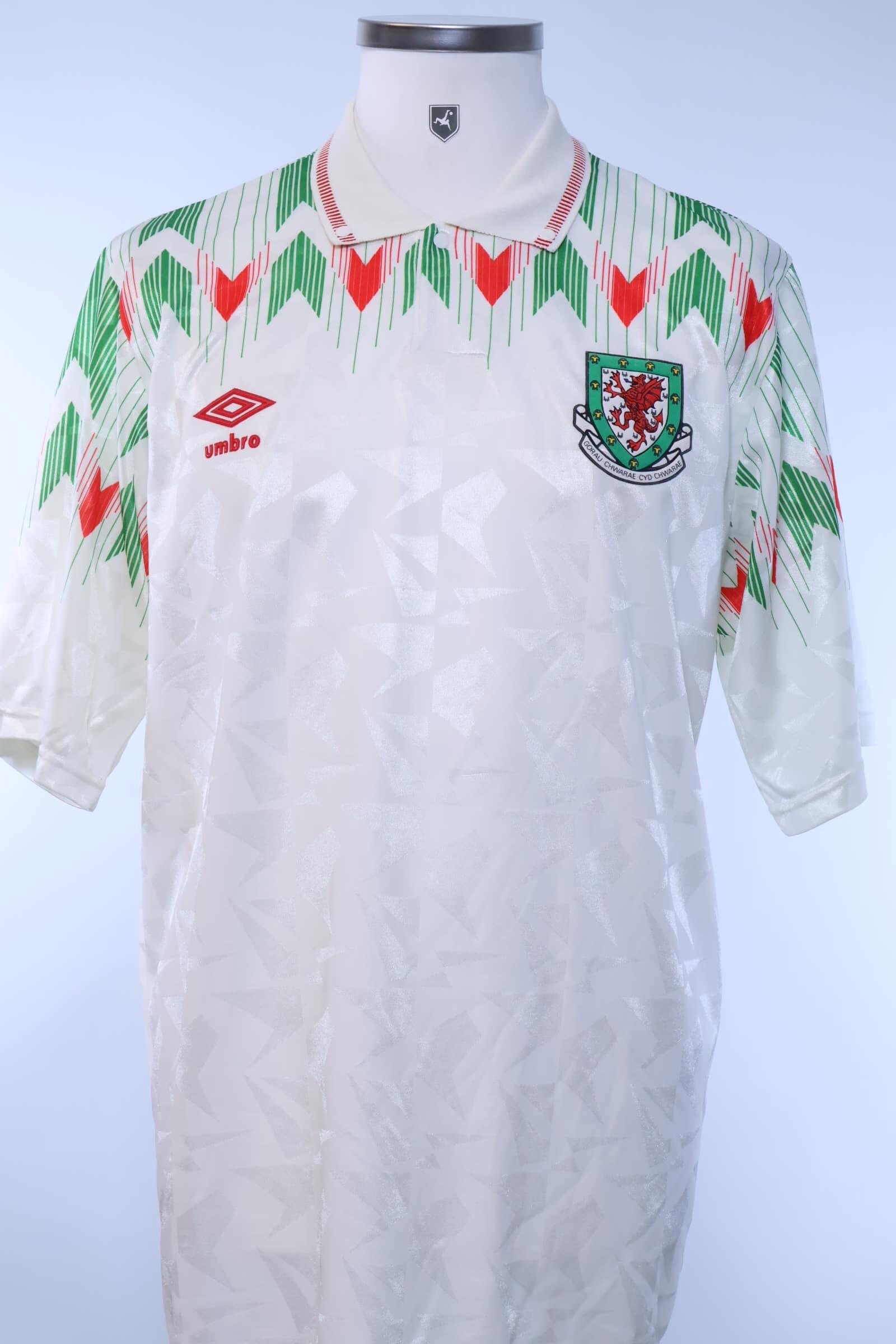 Wales 1990/93 Away Shirt - LAuthentic Original Football Shirt