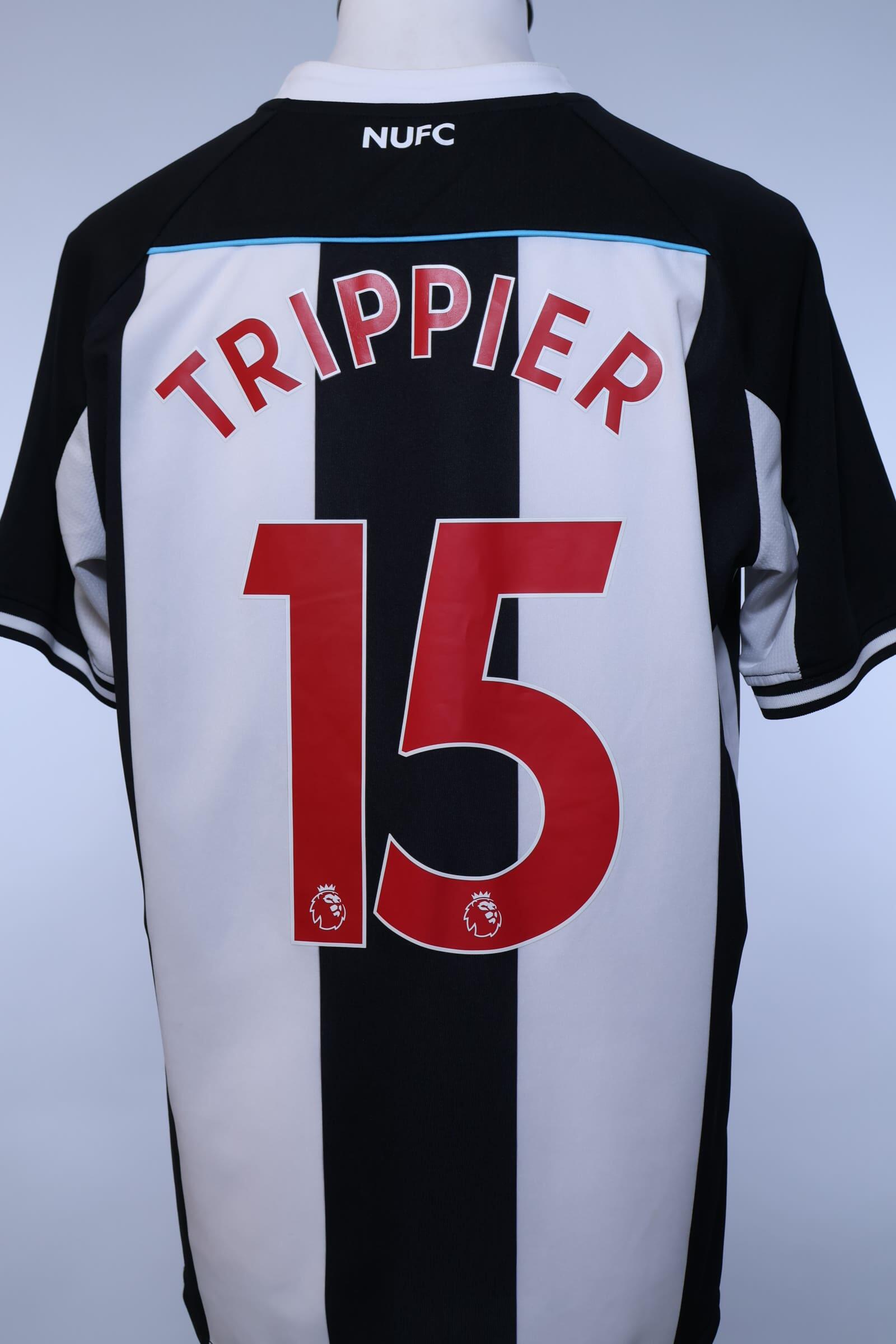 Newcastle United 2021/22 Trippier #15 Home Shirt - XLAuthentic Original Football Shirt