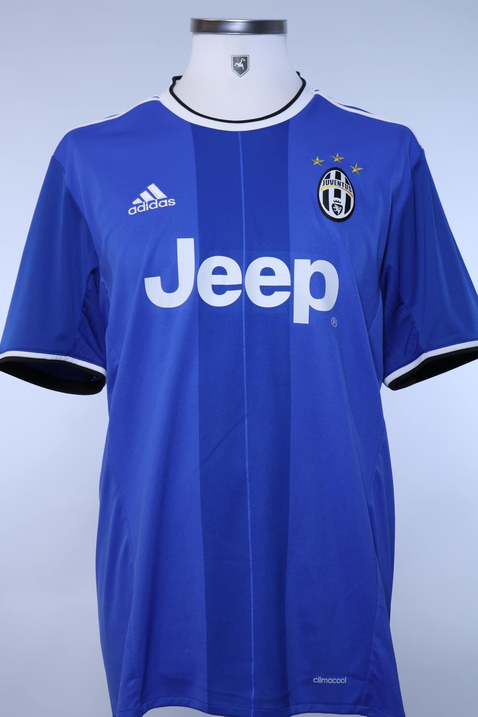 Juventus 2016/17 Khedira #6 Away Shirt - L Authenic Original Football Shirt