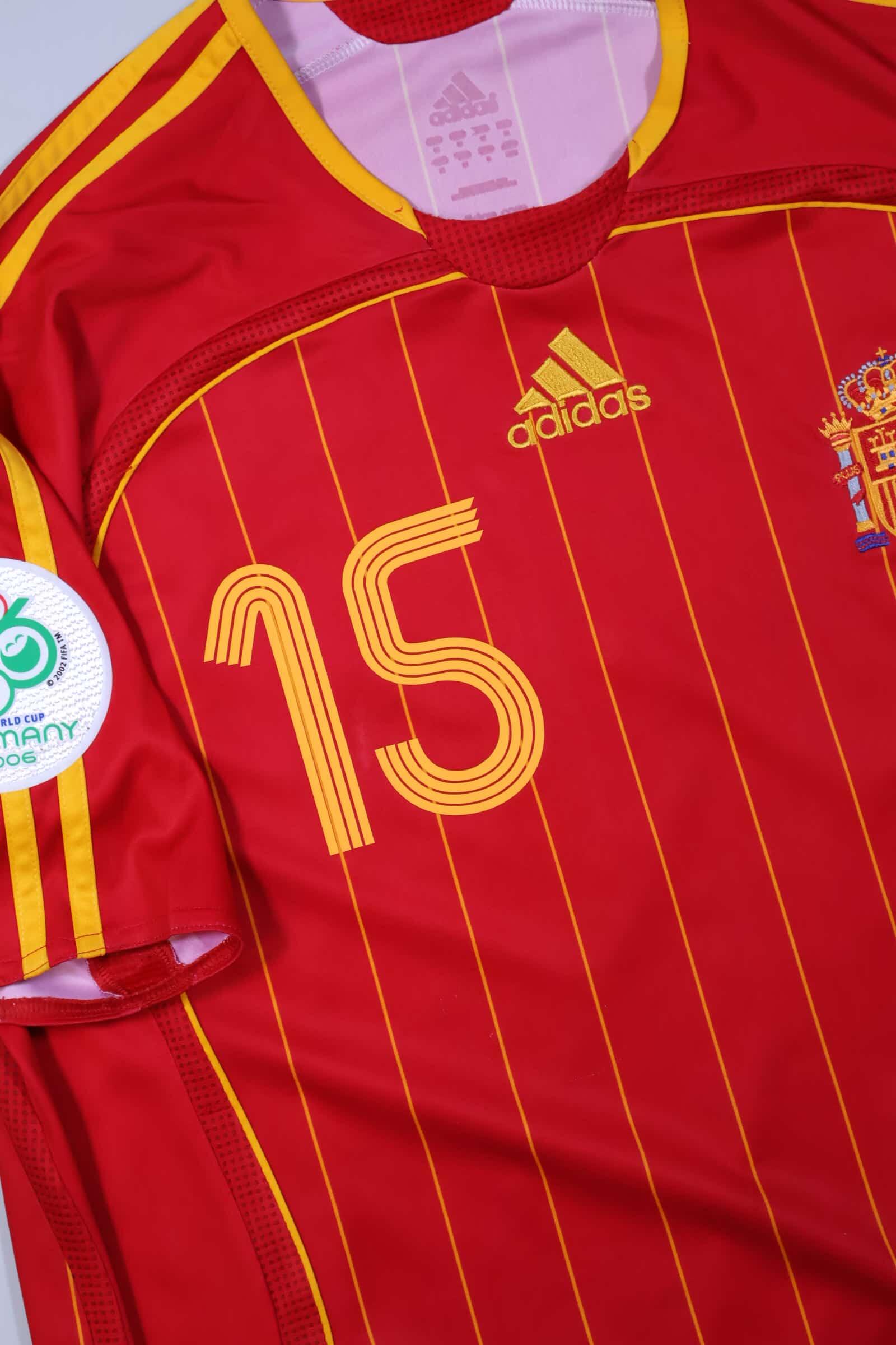 Spain 2006/06 Sergio Ramos #15 World Cup Home Shirt - M Authenic Original Football Shirt