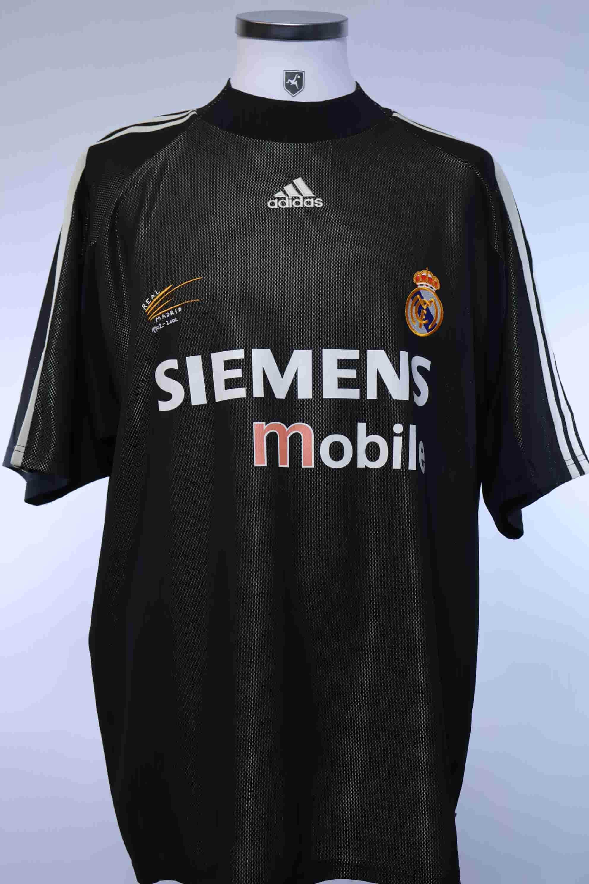 Real Madrid 2002/03 Away Shirt - XL- FRONT