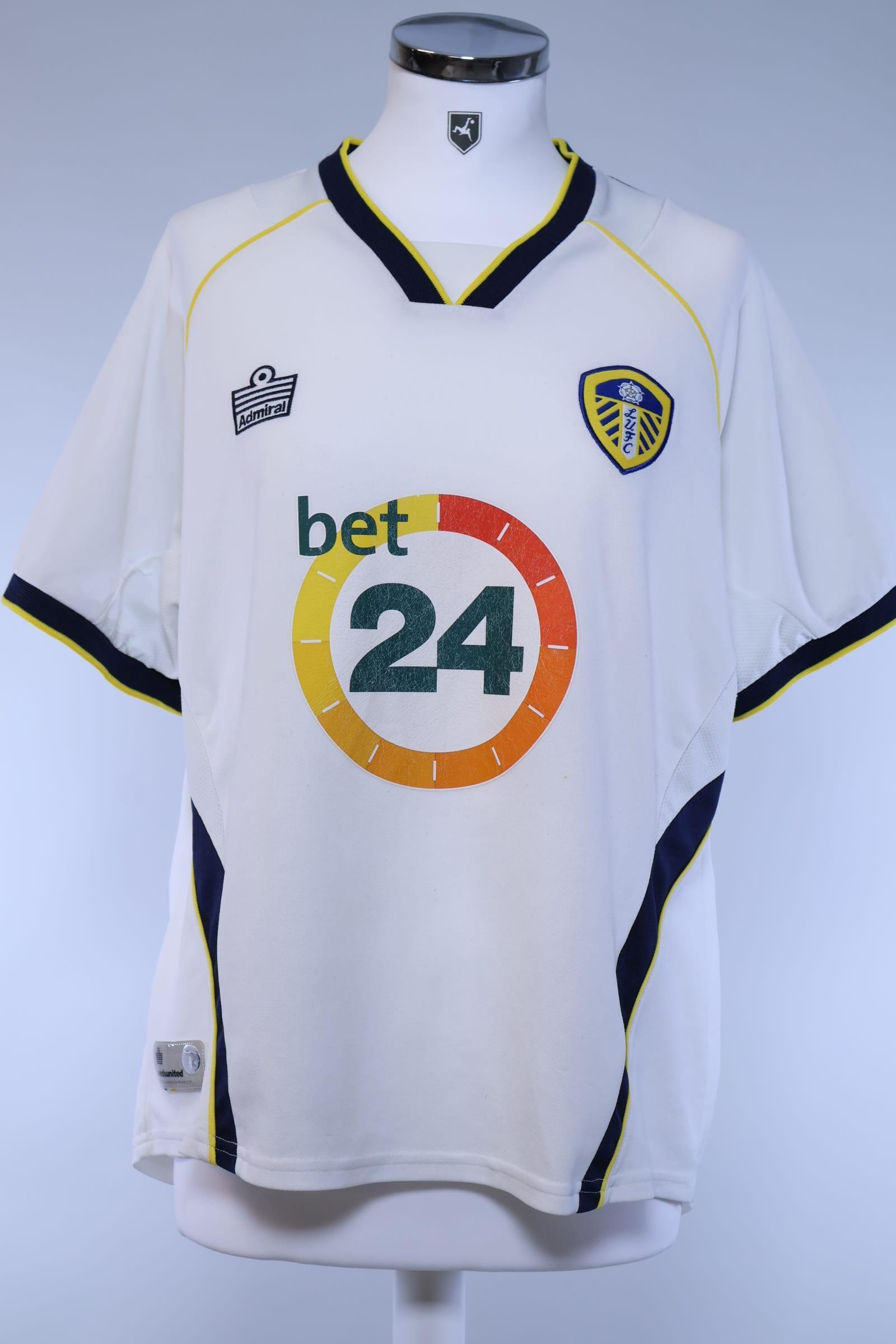 Leeds United 2006/07 Home Shirt - XXL (Womens)Authentic Original Football Shirt